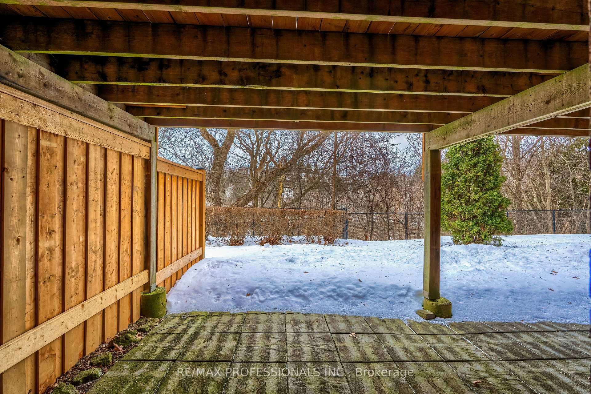Photo 39 of Unit 17, 76 River Drive, Halton Hills, Georgetown — HOMEH