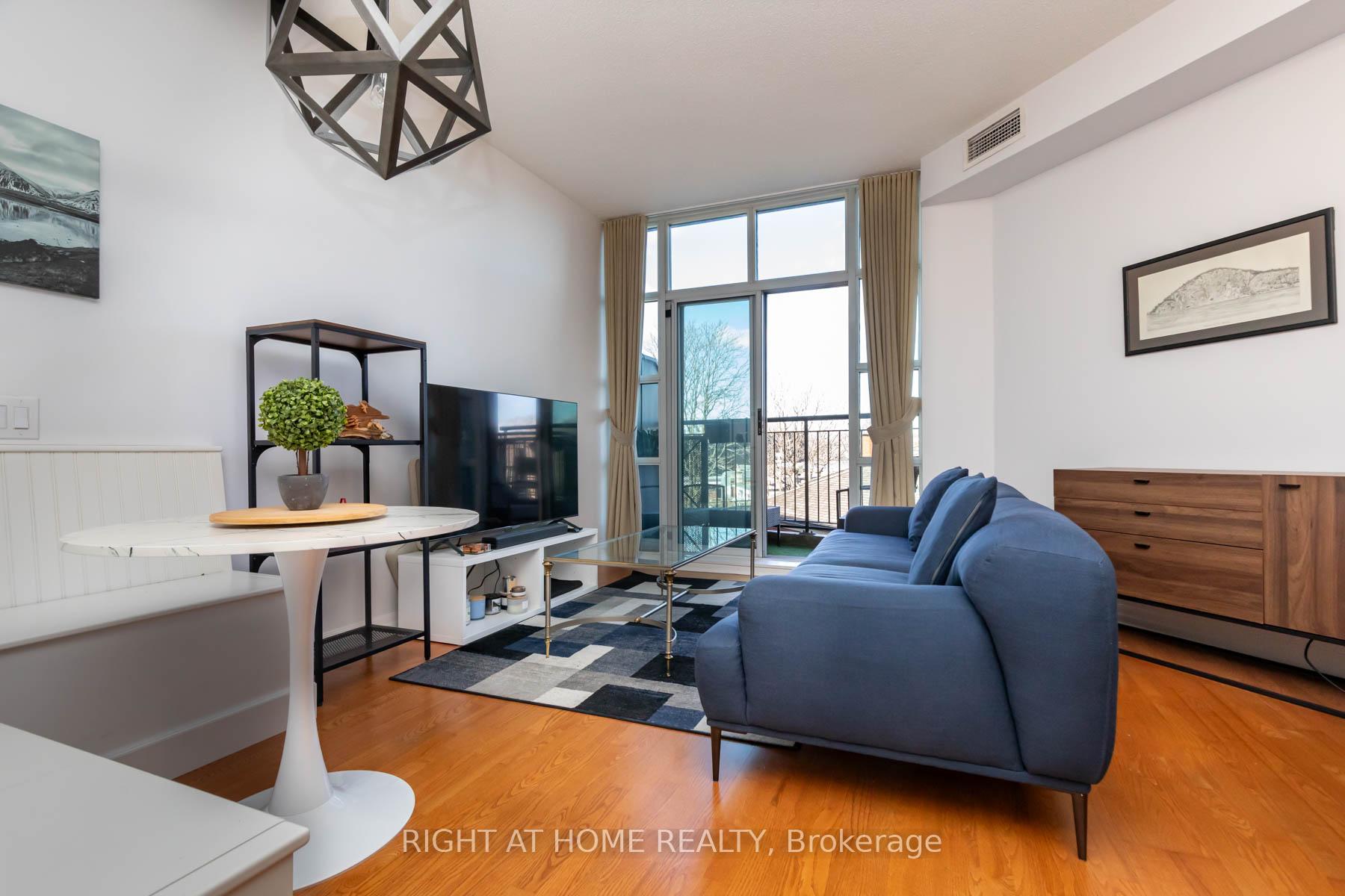 Photo 2 of Unit 421, 901 Queen Street W, Toronto, Trinity-Bellwoods — HOMEH