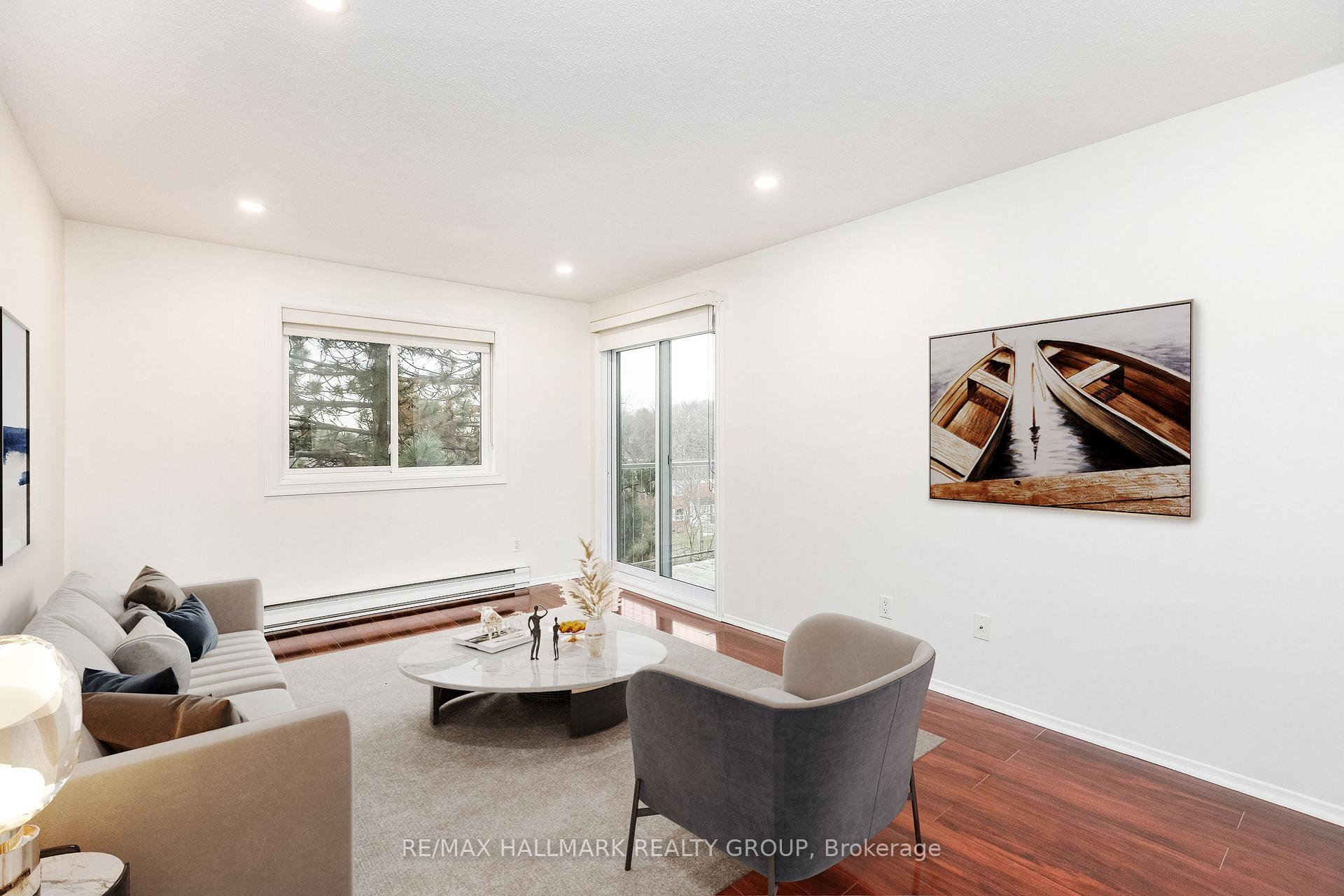 Photo 7 of Unit 305, 270 Brittany Drive, Ottawa, Viscount Alexander Park — HOMEH