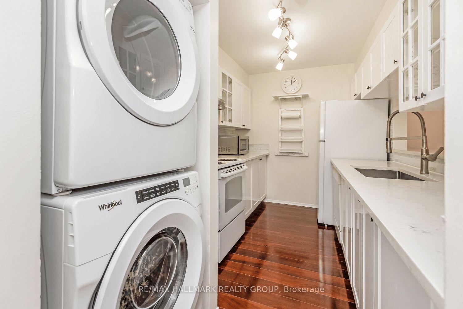 Photo 12 of Unit 305, 270 Brittany Drive, Ottawa, Viscount Alexander Park — HOMEH