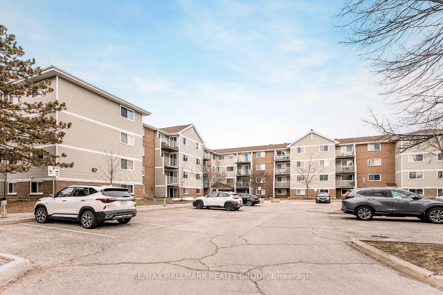 Photo 23 of Unit 305, 270 Brittany Drive, Ottawa, Viscount Alexander Park — HOMEH