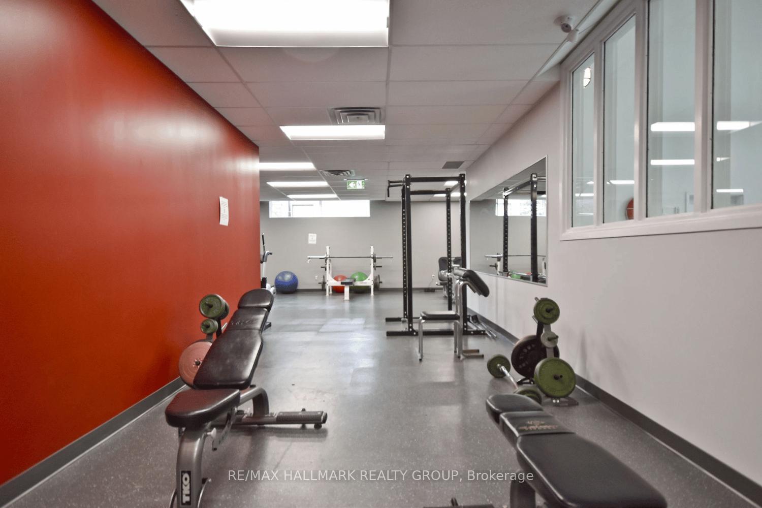 Photo 30 of Unit 305, 270 Brittany Drive, Ottawa, Viscount Alexander Park — HOMEH