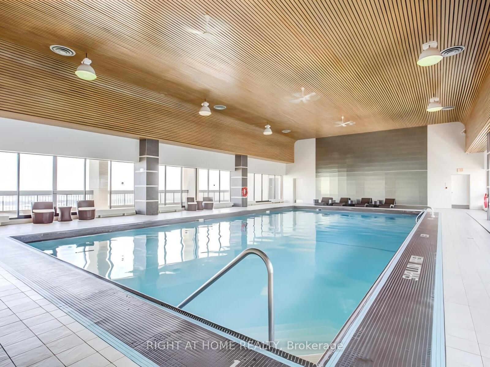 Photo 27 of Unit 1624, 33 Harbour Square, Toronto, Waterfront Communities — HOMEH