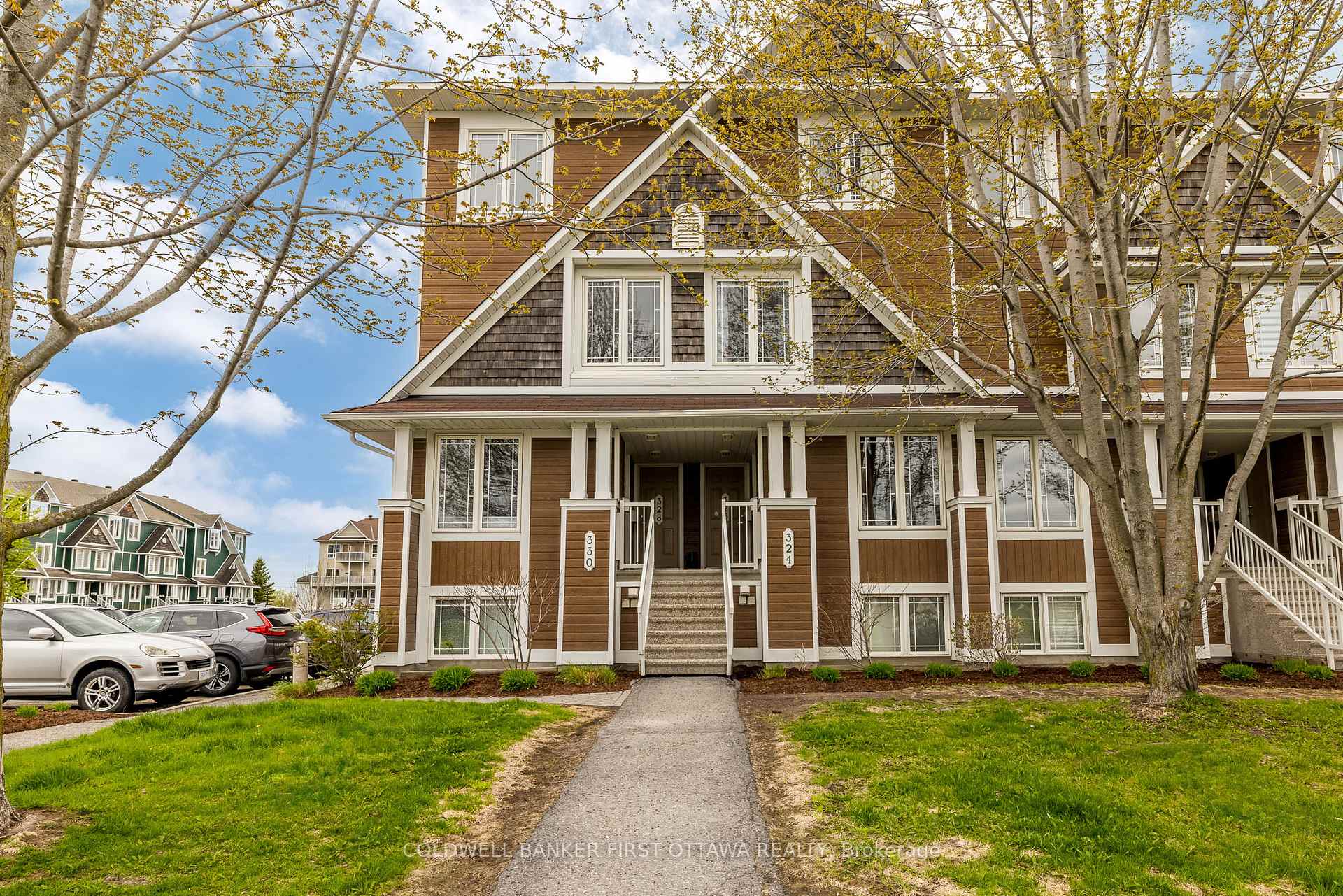 Photo 1 of 326 Crownridge Drive, Ottawa, Kanata - Emerald Meadows/Trailwest — HOMEH