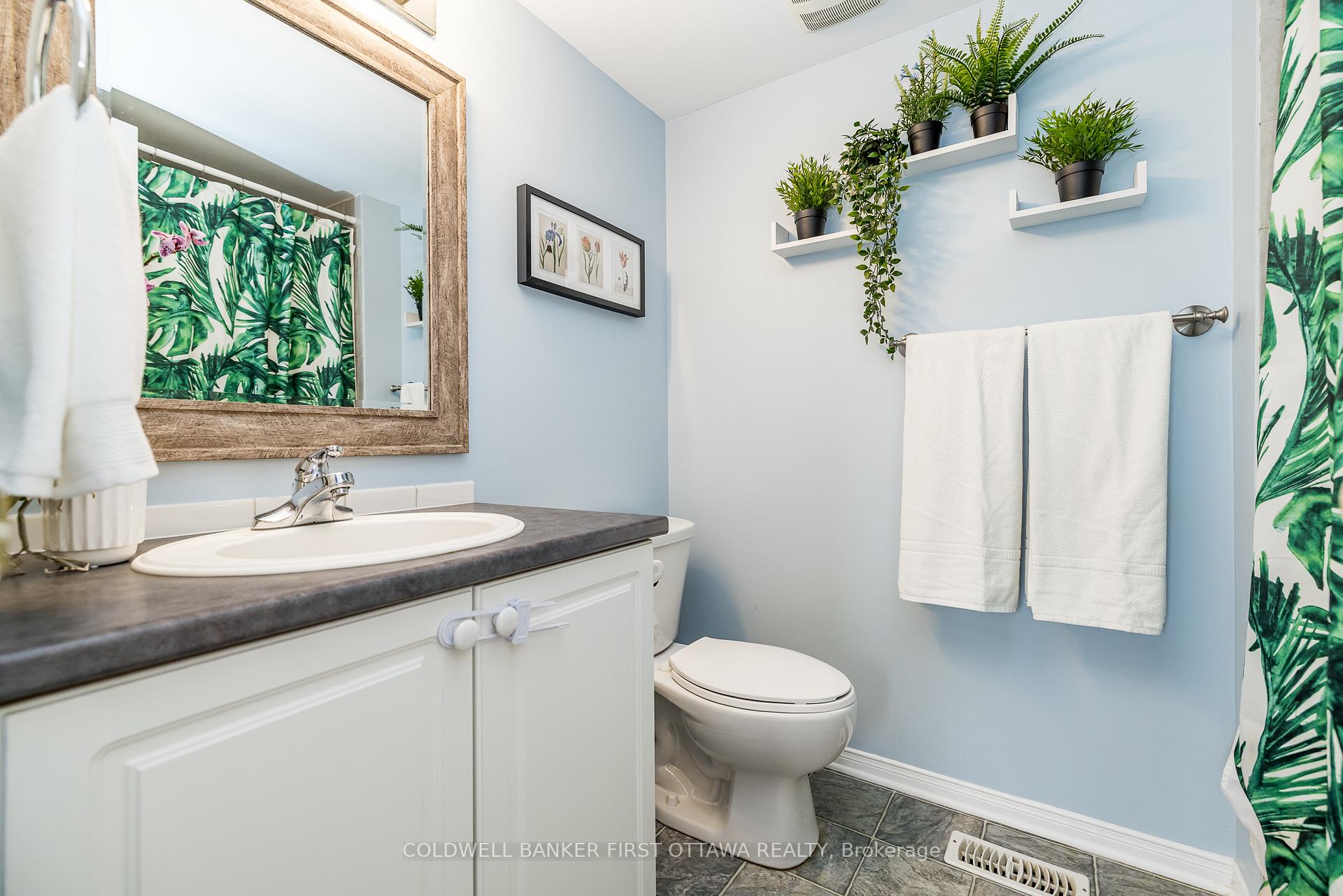 Photo 27 of 326 Crownridge Drive, Ottawa, Kanata - Emerald Meadows/Trailwest — HOMEH