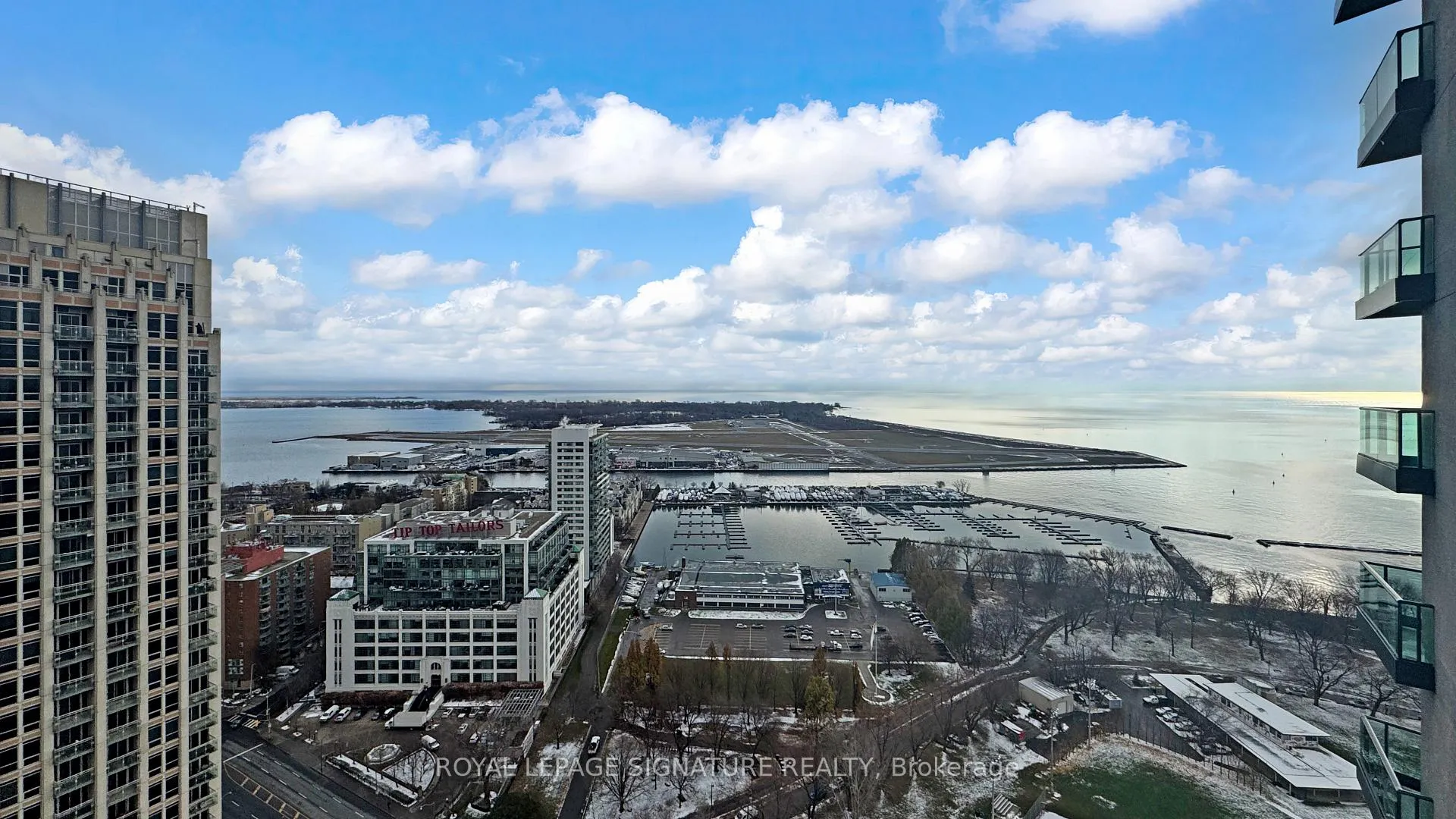 Photo 21 of Unit 3403, 215 Fort York Boulevard, Toronto, Niagara — HOMEH