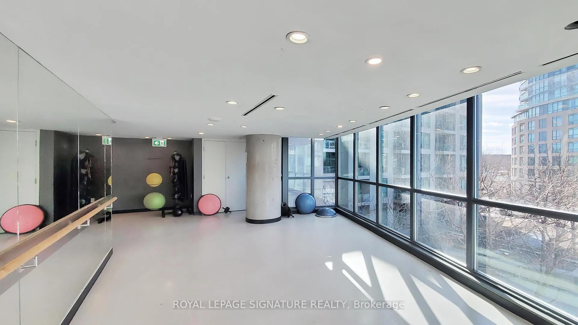 Photo 29 of Unit 3403, 215 Fort York Boulevard, Toronto, Niagara — HOMEH