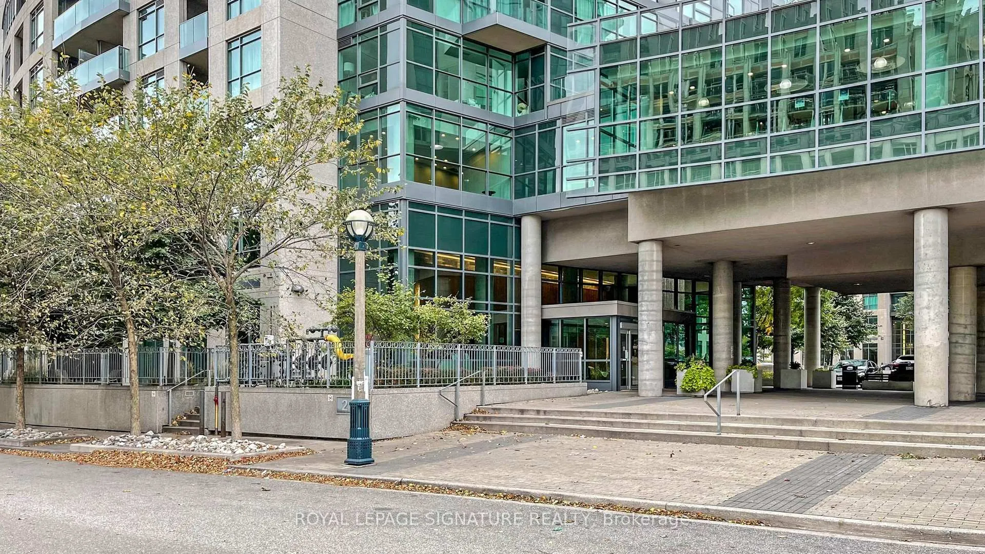 Photo 44 of Unit 3403, 215 Fort York Boulevard, Toronto, Niagara — HOMEH
