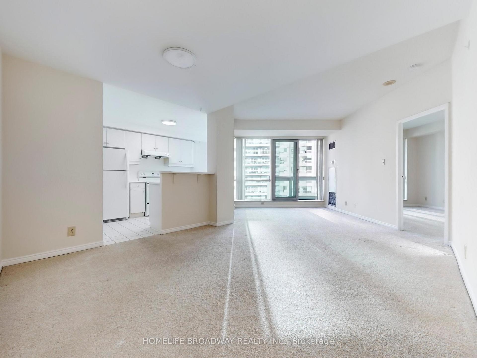 Photo 6 of Unit 2407, 10 Queens Quay W, Toronto, Waterfront Communities — HOMEH