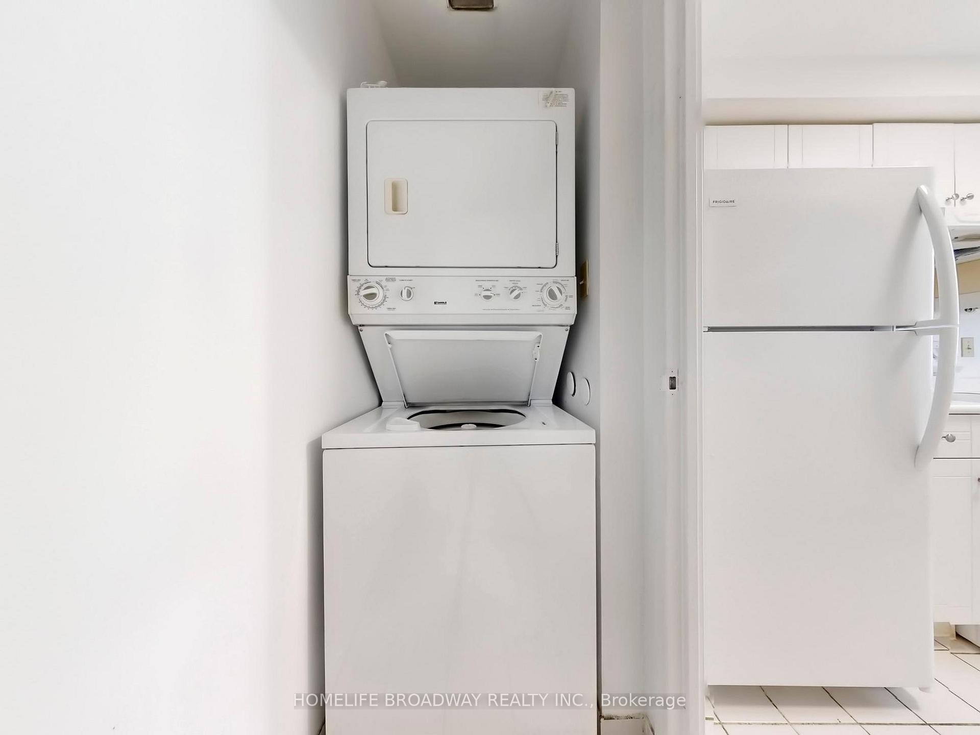 Photo 18 of Unit 2407, 10 Queens Quay W, Toronto, Waterfront Communities — HOMEH