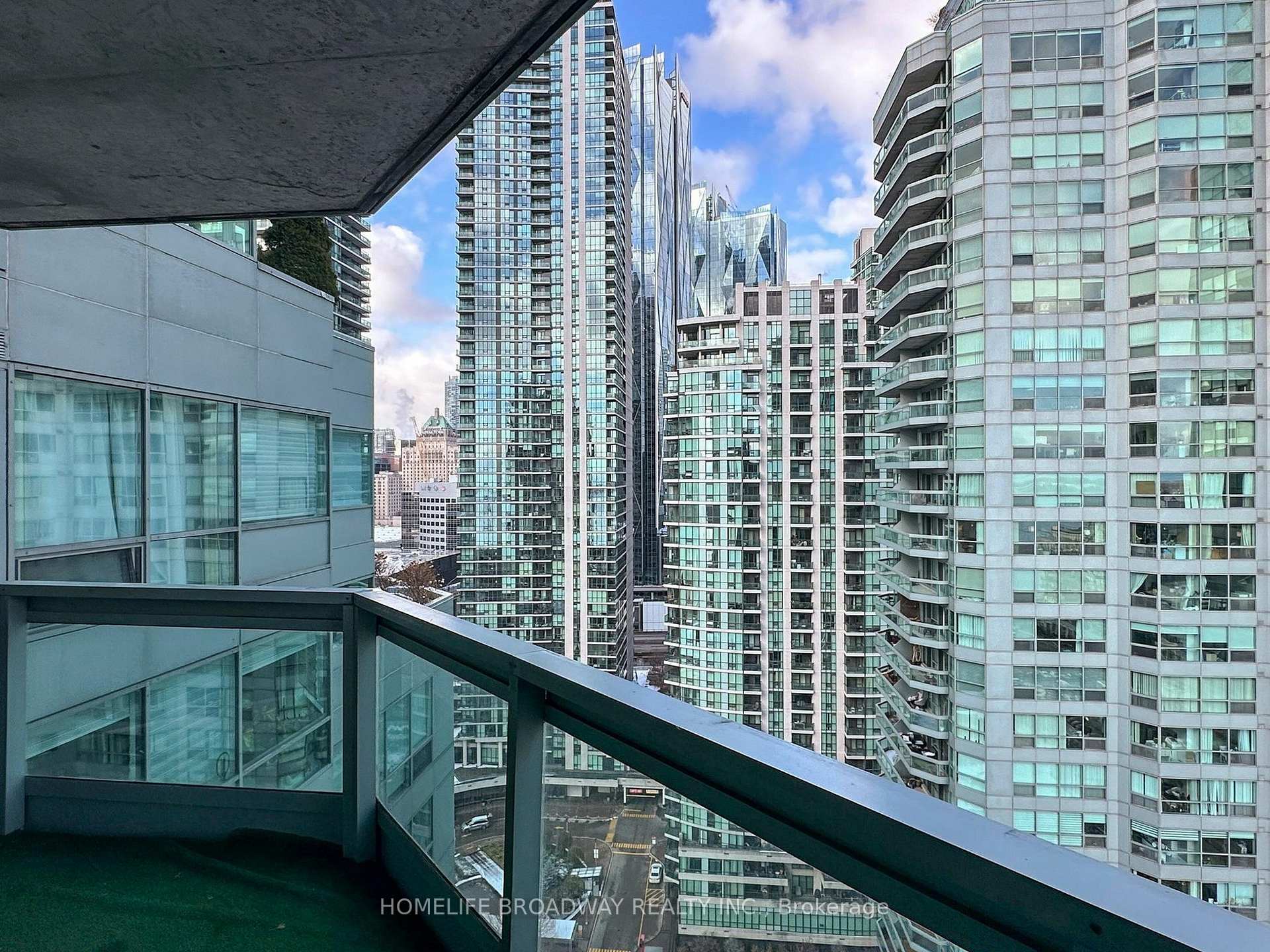 Photo 36 of Unit 2407, 10 Queens Quay W, Toronto, Waterfront Communities — HOMEH