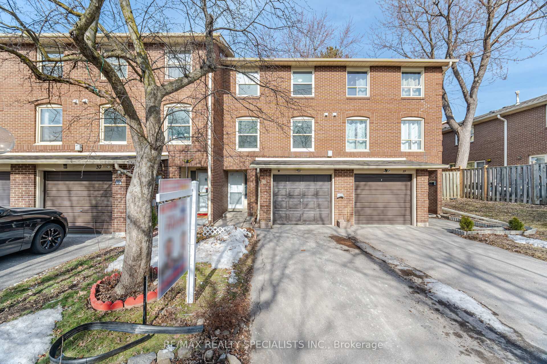 Front of 38 Eden Park