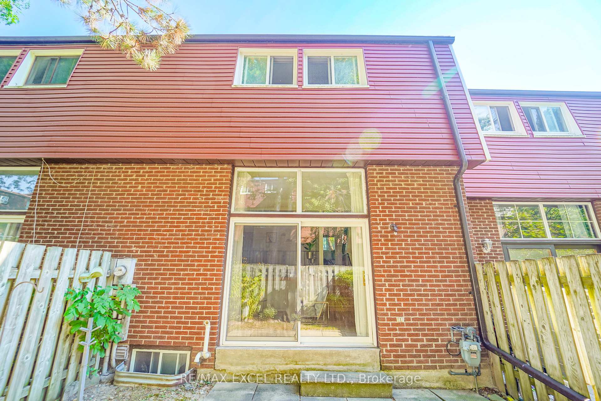 Photo 3 of Unit 48, 1310 Fieldlight Boulevard, Pickering, Liverpool — HOMEH