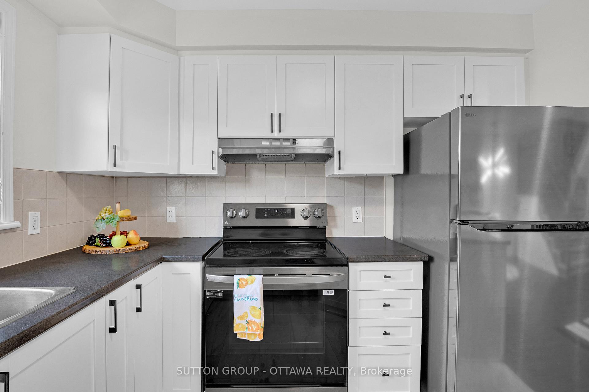 Photo 15 of 4401 Goldeneye Way, Ottawa, Riverside South/Gloucester Glen — HOMEH