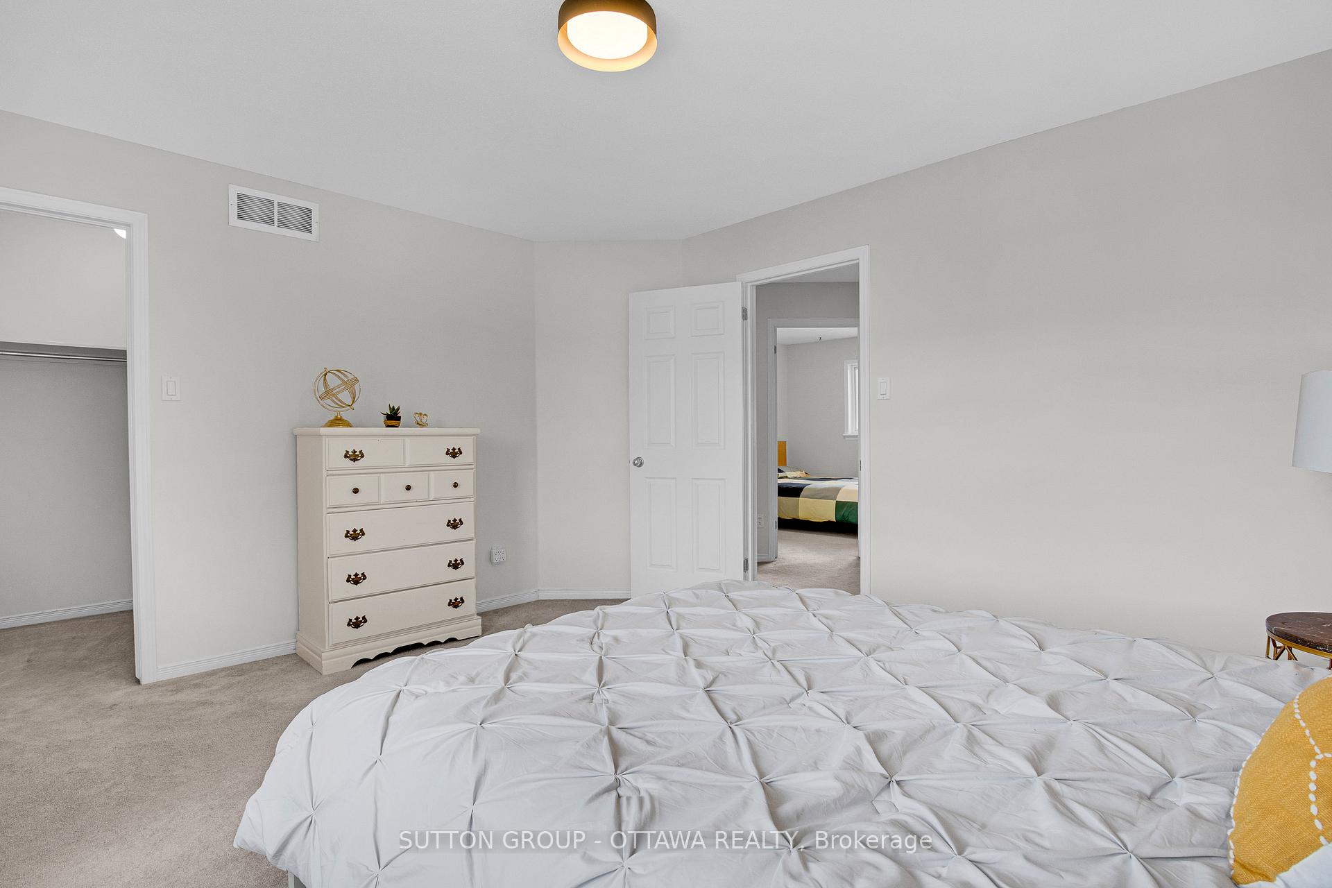 Photo 18 of 4401 Goldeneye Way, Ottawa, Riverside South/Gloucester Glen — HOMEH