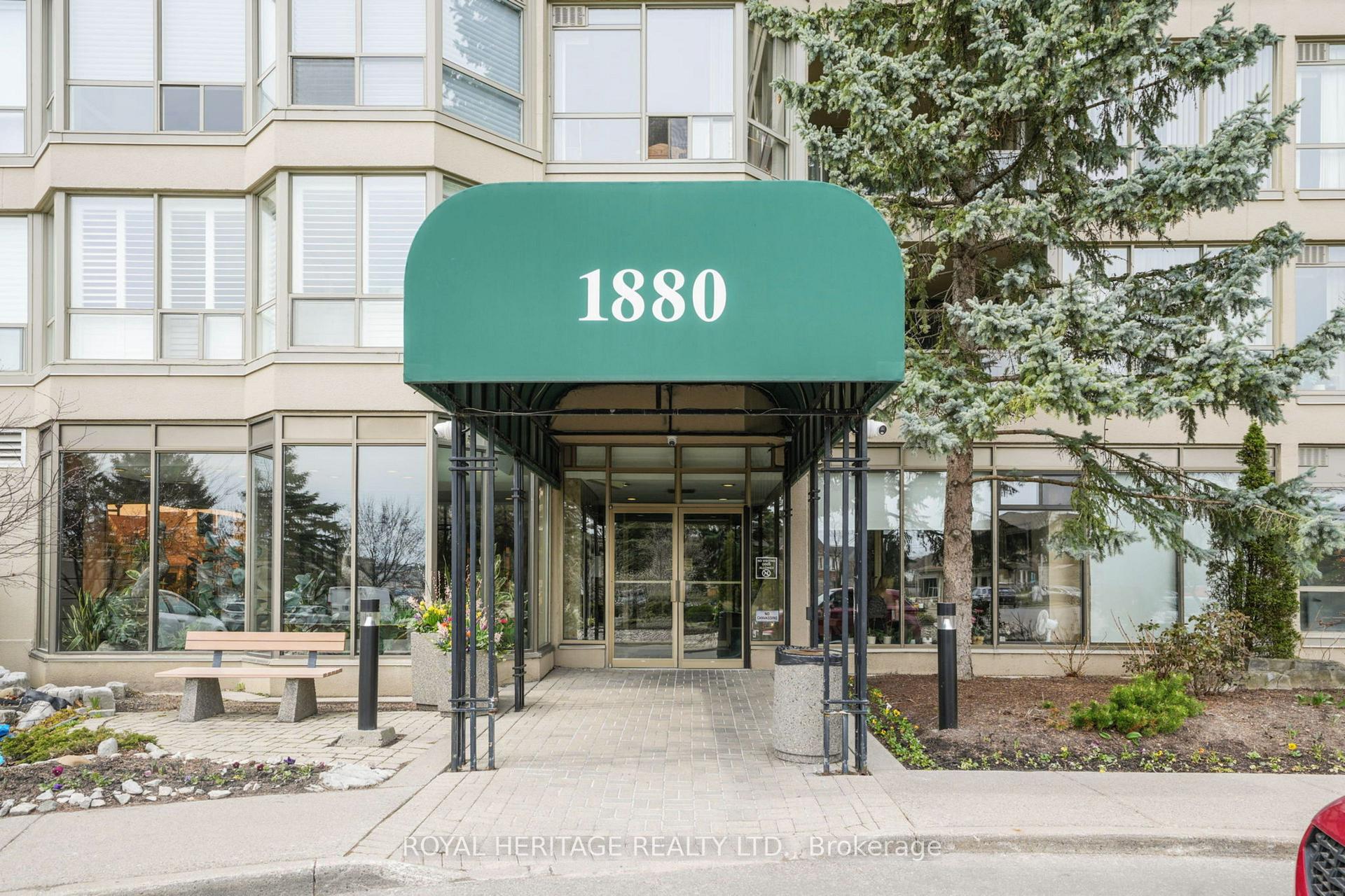 Photo 4 of Unit 720, 1880 Valley Farm Road, Pickering, Town Centre — HOMEH