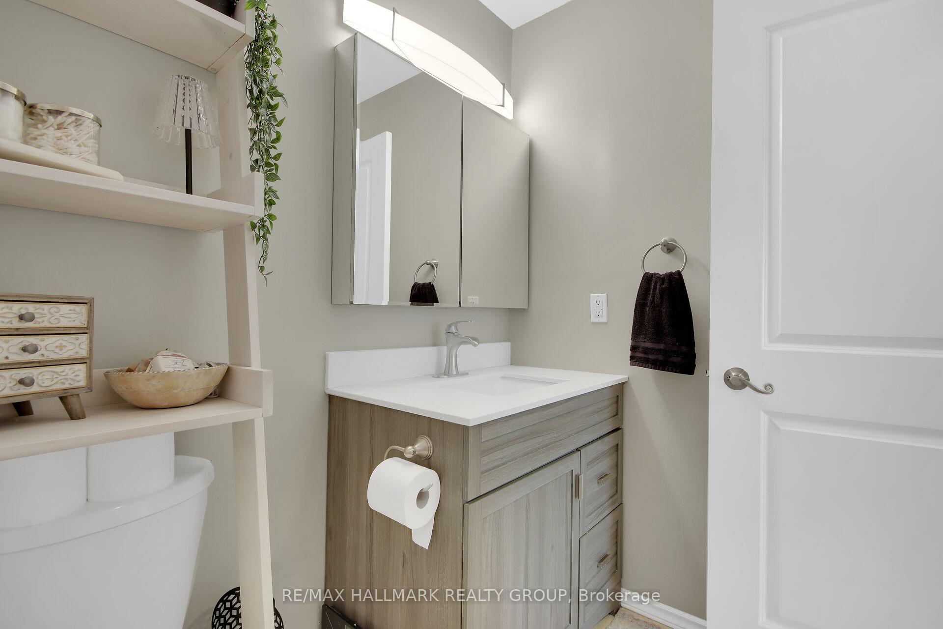 Photo 13 of Unit 110, 1835 Marsala Crescent, Ottawa, Fallingbrook/Pineridge — HOMEH