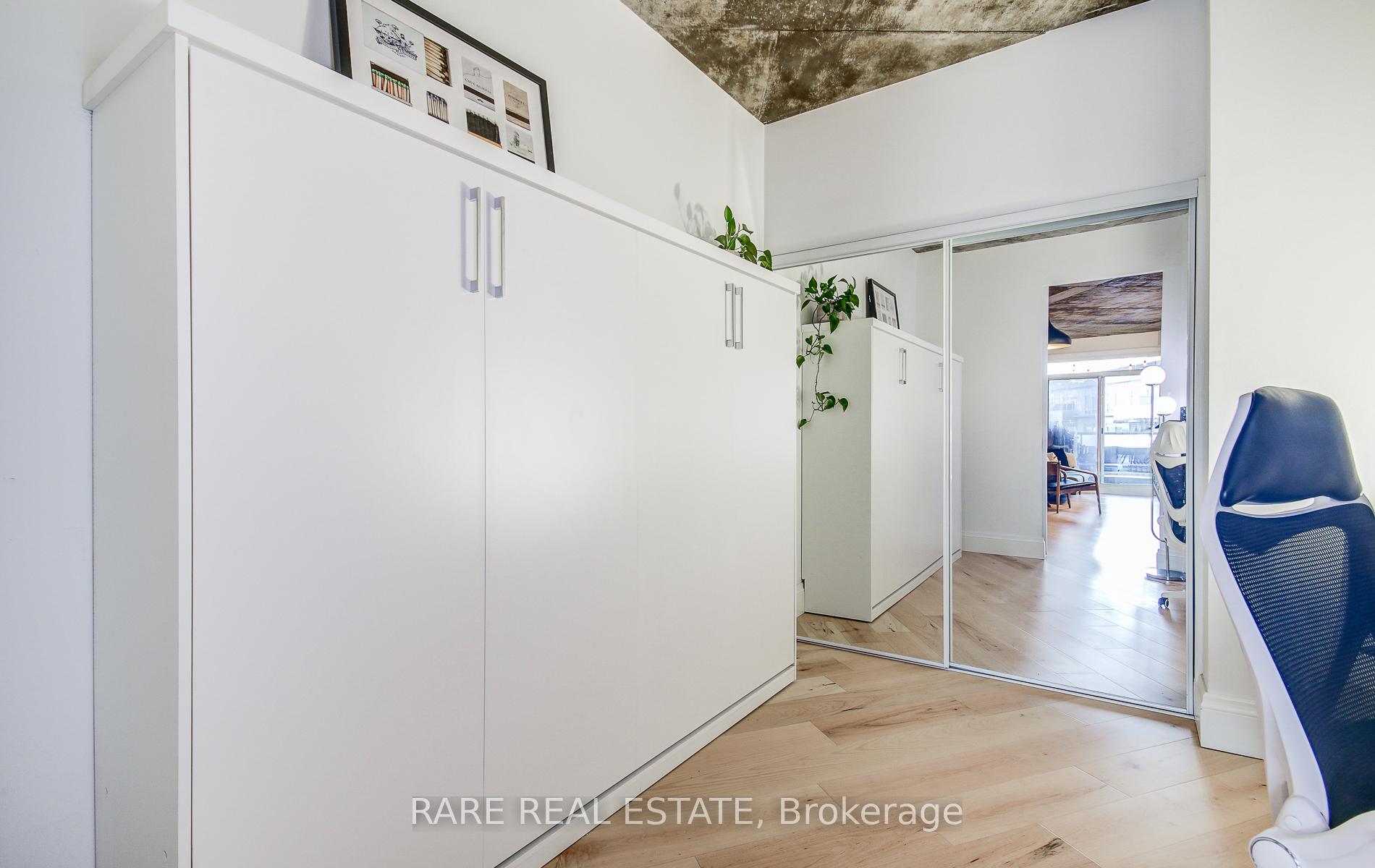 Photo 7 of Unit 829, 1 Shaw Street, Toronto, Niagara — HOMEH