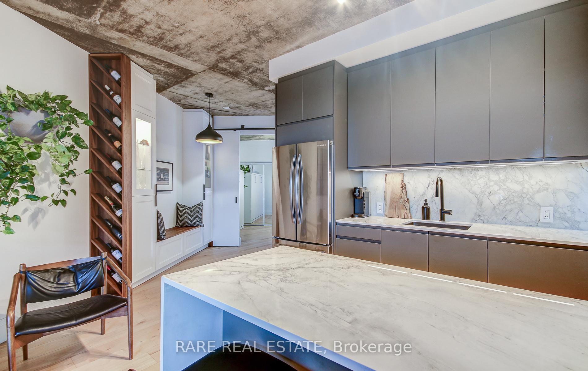 Photo 10 of Unit 829, 1 Shaw Street, Toronto, Niagara — HOMEH
