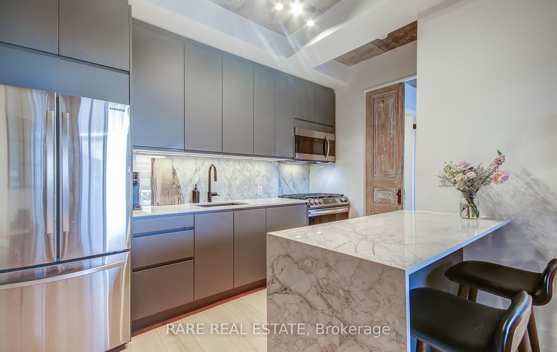 Photo 12 of Unit 829, 1 Shaw Street, Toronto, Niagara — HOMEH