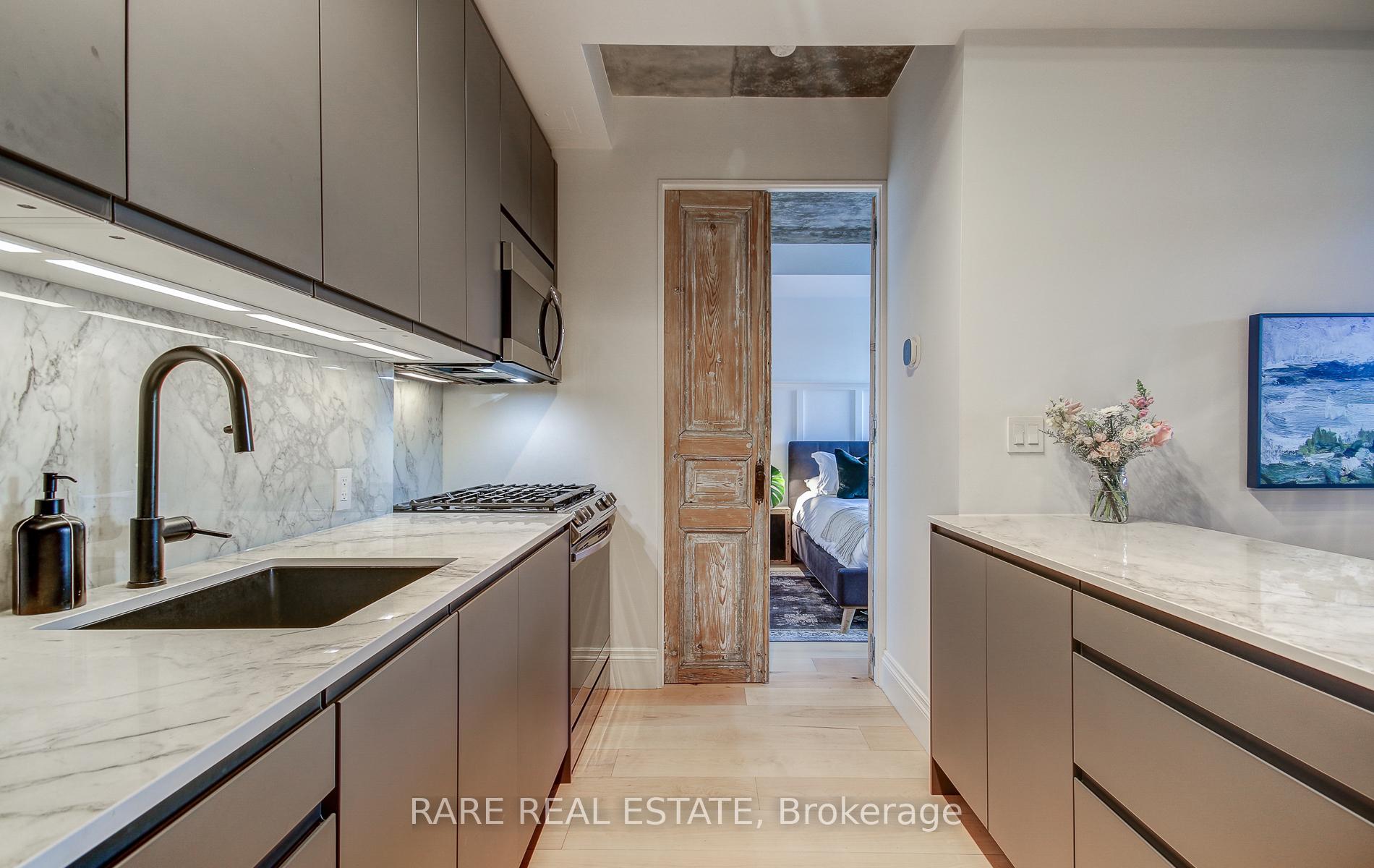 Photo 24 of Unit 829, 1 Shaw Street, Toronto, Niagara — HOMEH