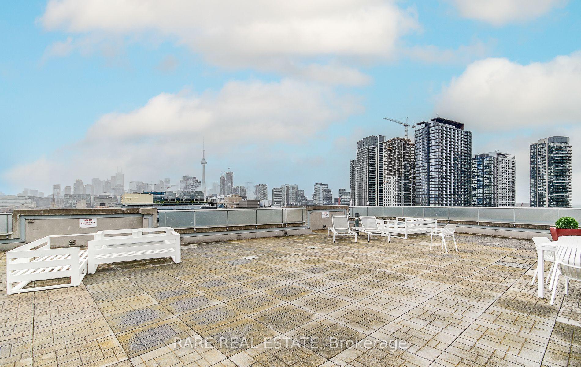 Photo 25 of Unit 829, 1 Shaw Street, Toronto, Niagara — HOMEH