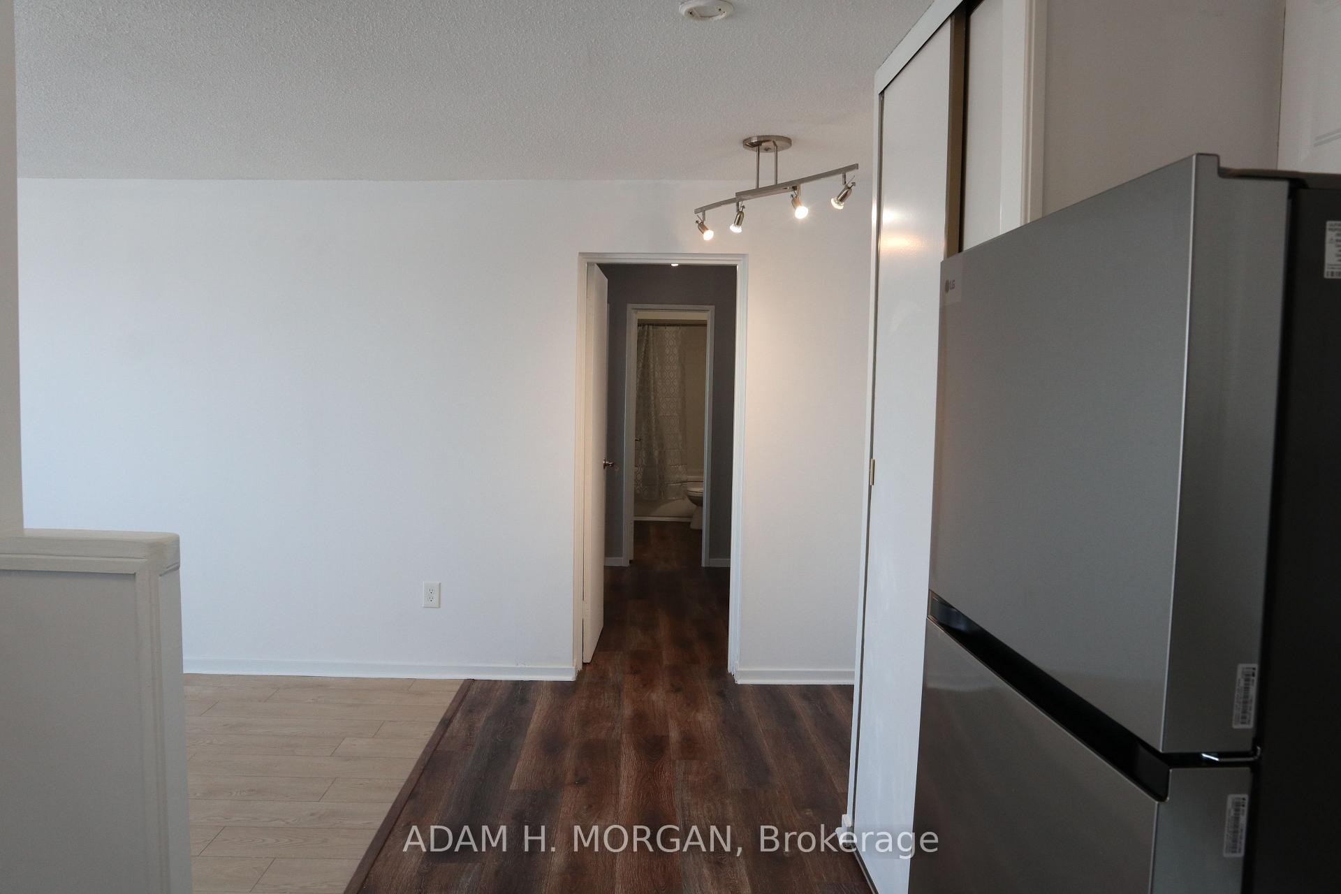 Photo 11 of Unit 1120, 20 chesterton Drive, Ottawa, Borden Farm/Stewart Farm/Carleton Heights/Parkwood Hills — HOMEH