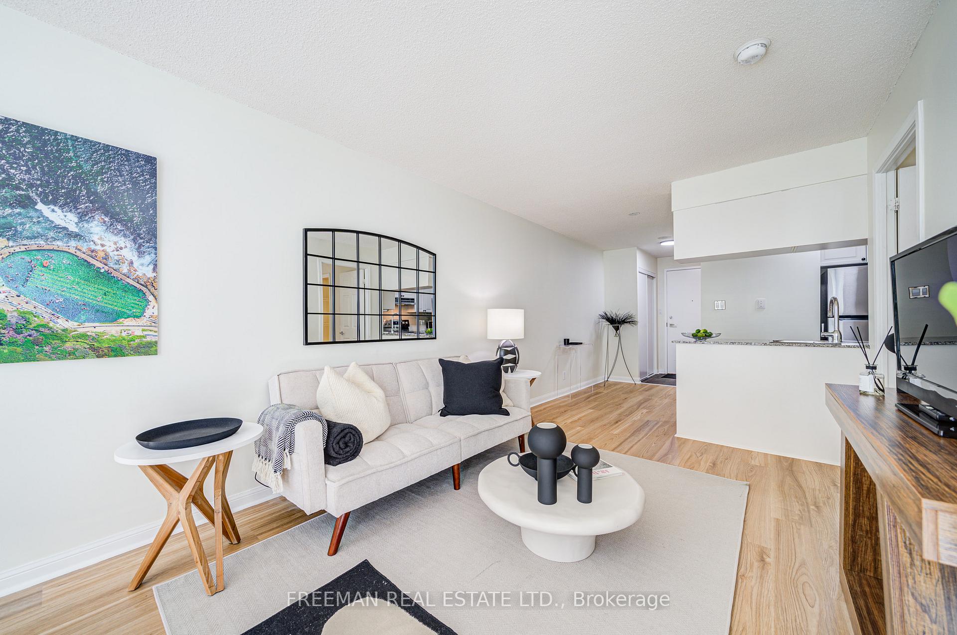 Photo 7 of Unit 620, 230 Queens Quay W, Toronto, Waterfront Communities — HOMEH