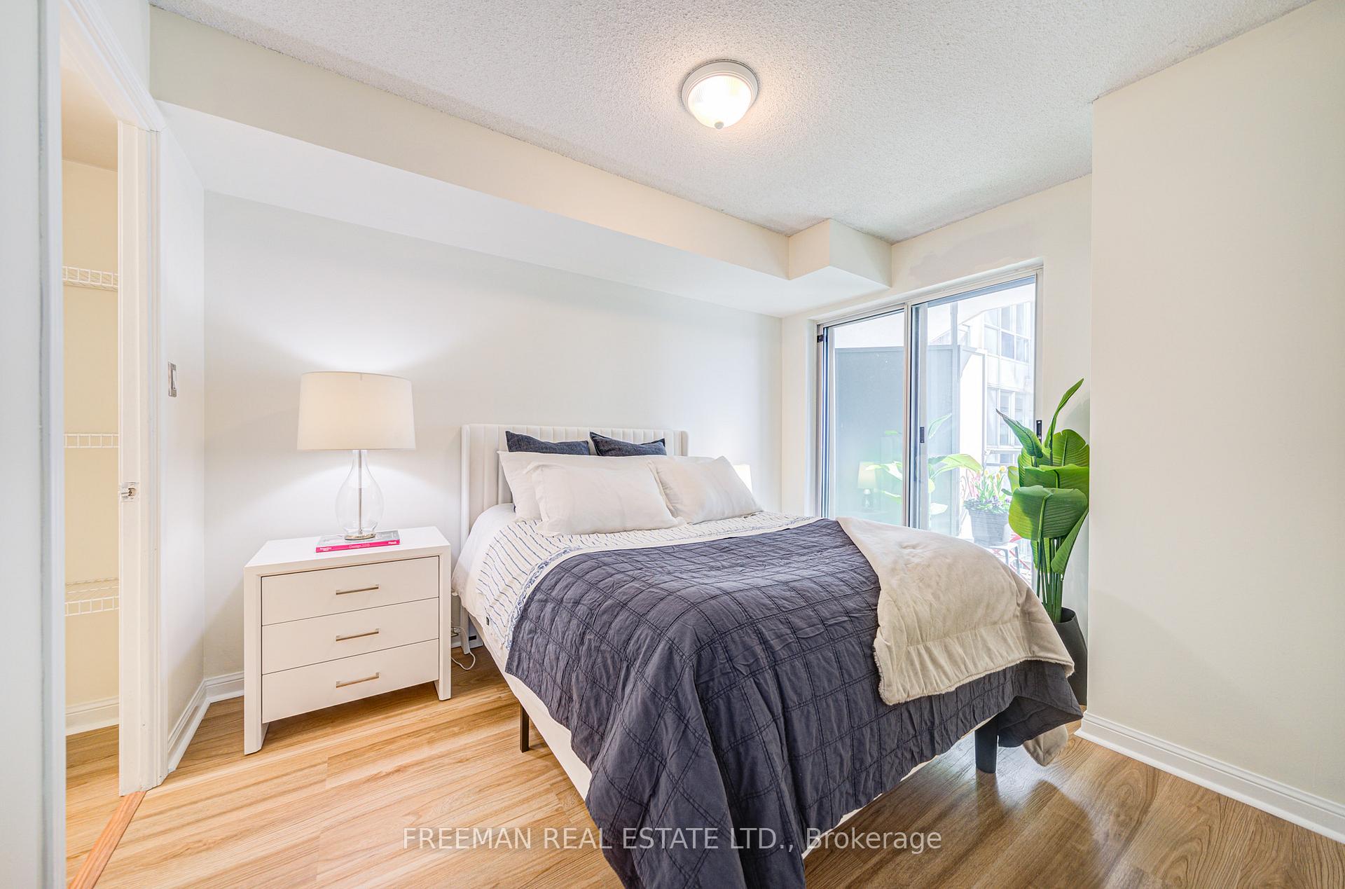 Photo 15 of Unit 620, 230 Queens Quay W, Toronto, Waterfront Communities — HOMEH