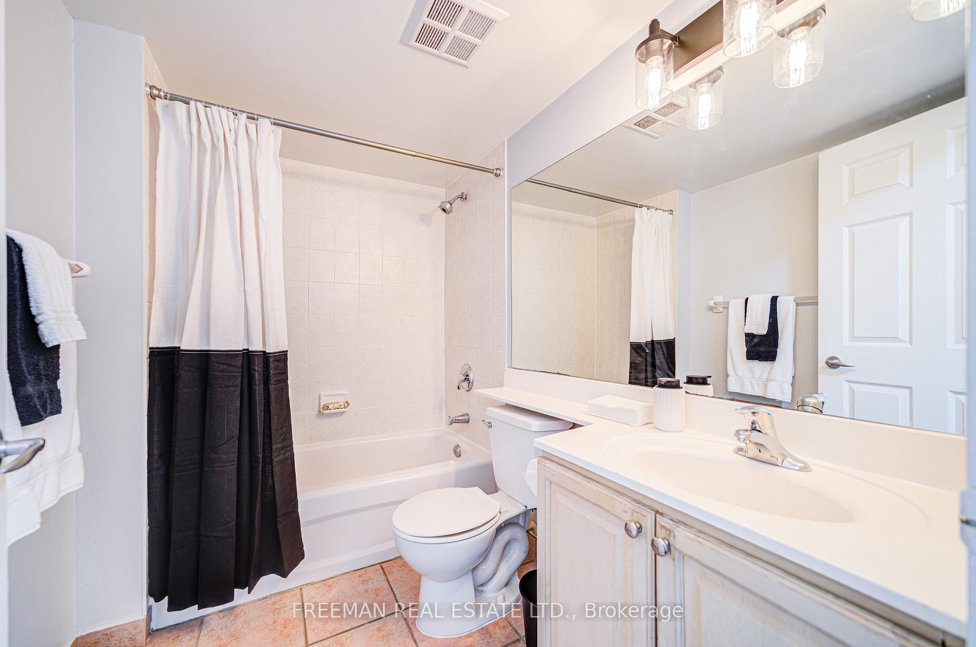 Photo 21 of Unit 620, 230 Queens Quay W, Toronto, Waterfront Communities — HOMEH
