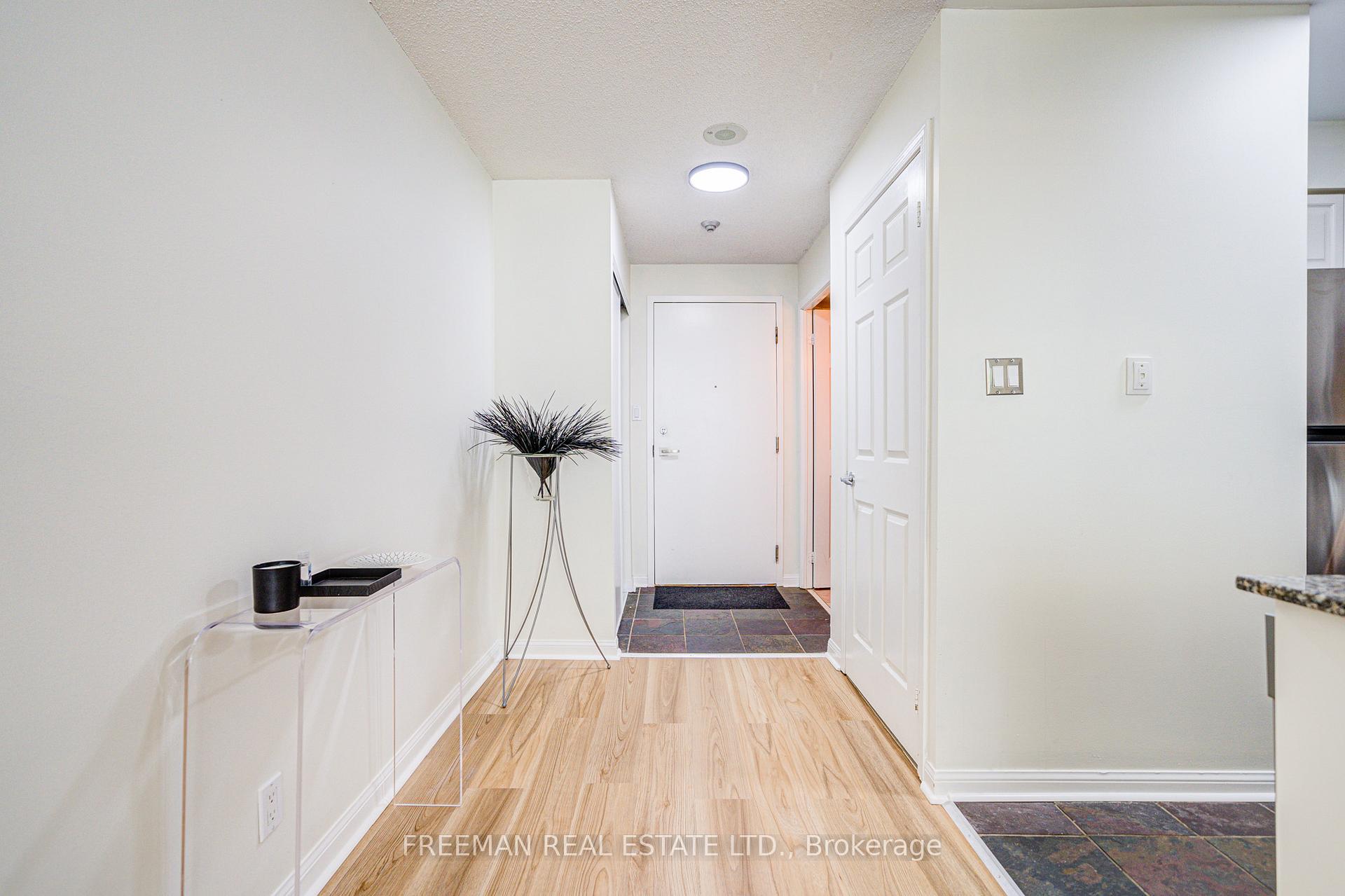 Photo 22 of Unit 620, 230 Queens Quay W, Toronto, Waterfront Communities — HOMEH