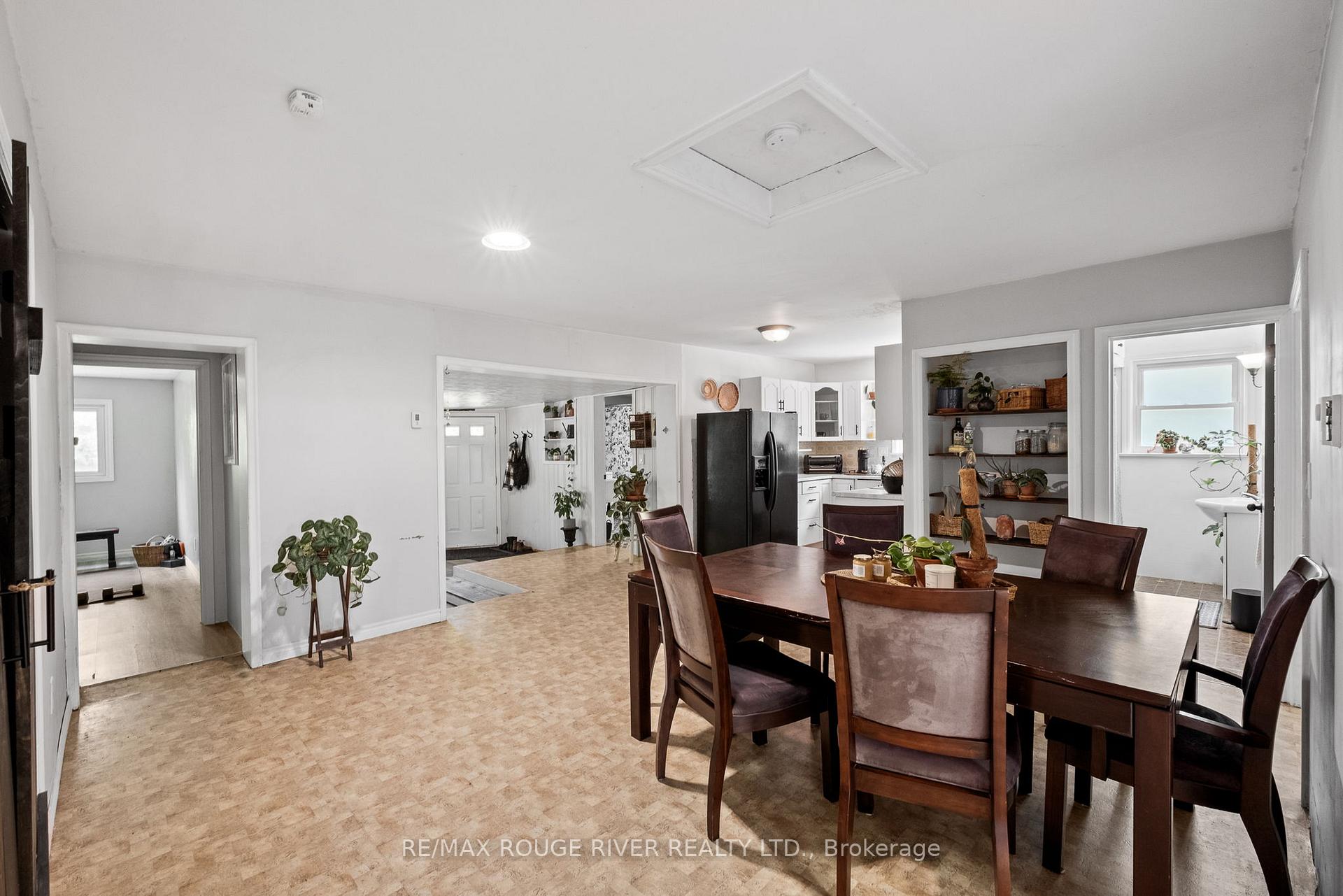 Photo 7 of 165 King Street E, Cramahe, Colborne — HOMEH