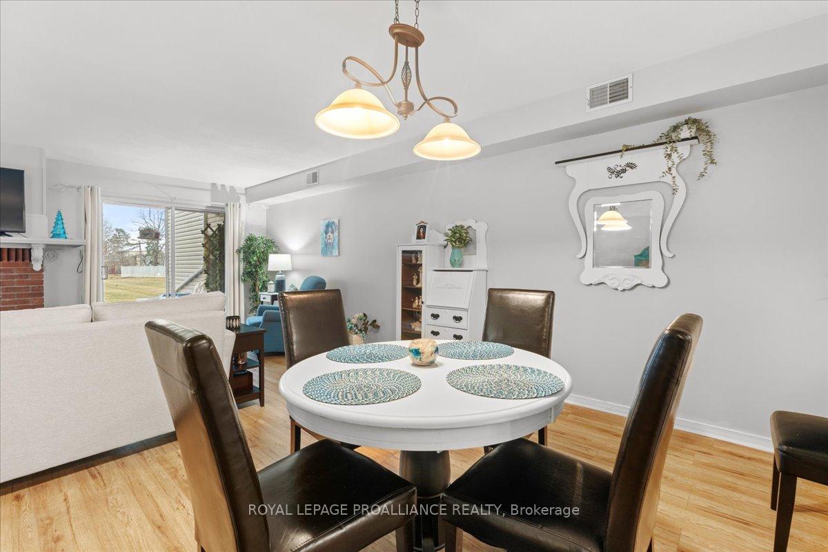 Photo 8 of Unit 7, 179 Herchimer Avenue, Belleville, Belleville Ward — HOMEH