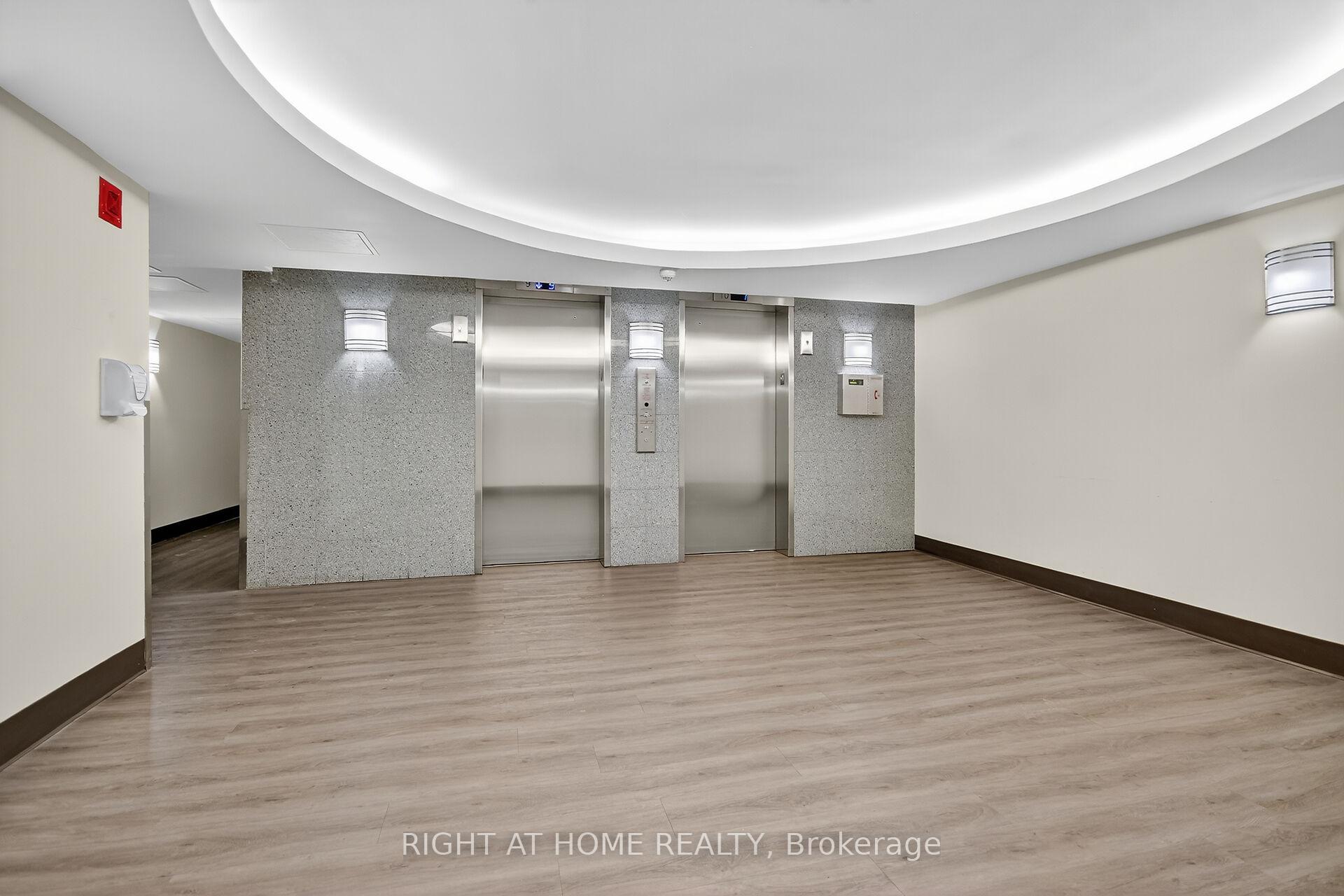 Photo 3 of Unit 811, 35 Holland Avenue, Ottawa, Ottawa West — HOMEH
