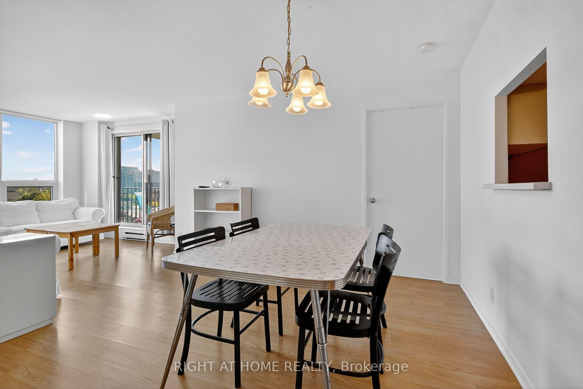 Photo 9 of Unit 811, 35 Holland Avenue, Ottawa, Ottawa West — HOMEH