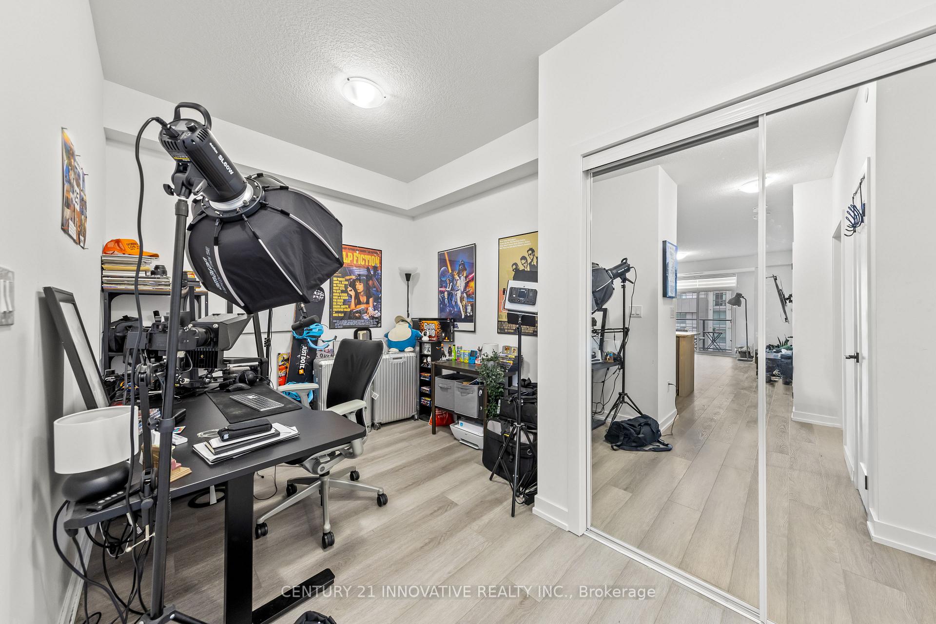 Photo 12 of Unit 913, 460 Dundas Street E, Hamilton, Waterdown — HOMEH