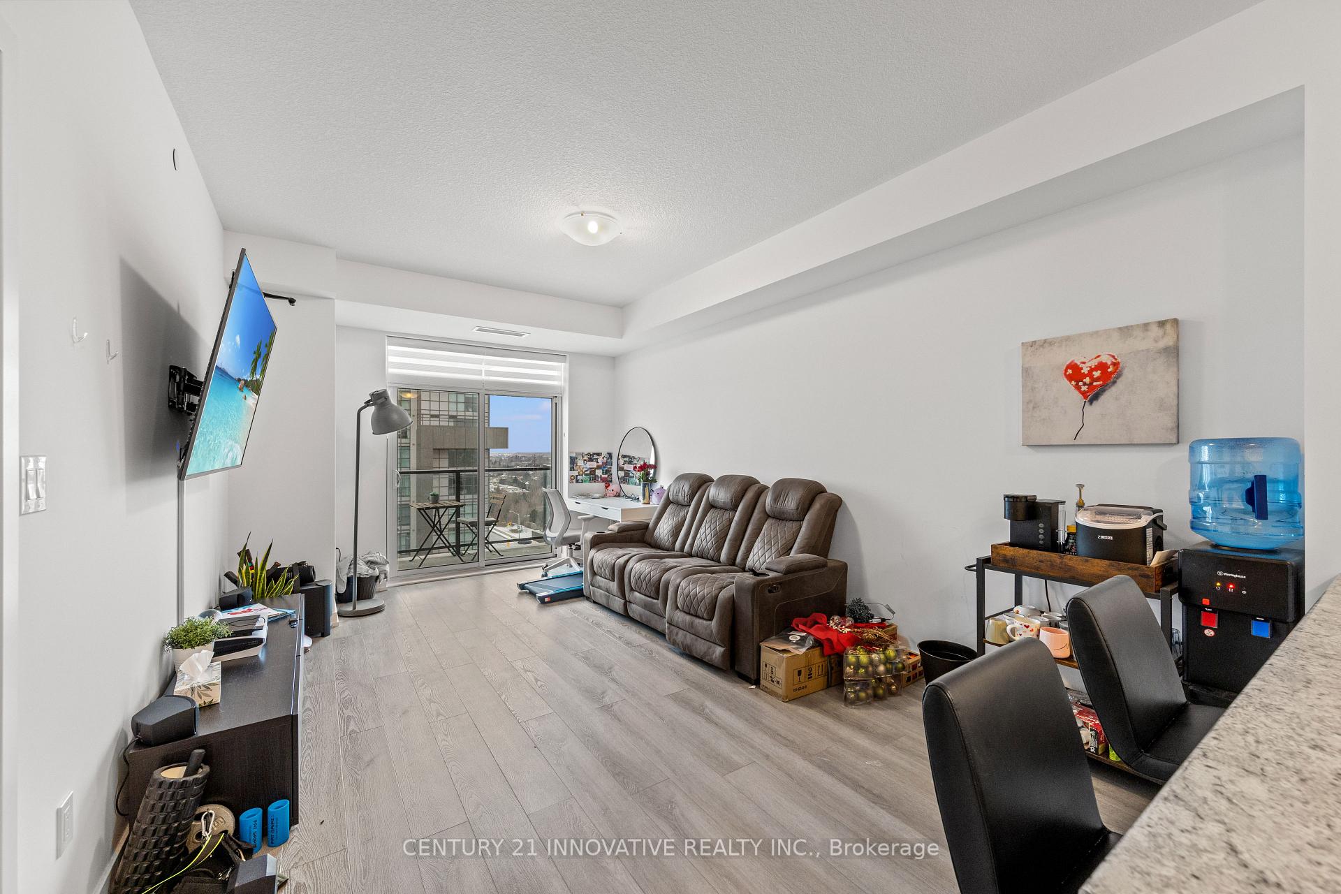 Photo 18 of Unit 913, 460 Dundas Street E, Hamilton, Waterdown — HOMEH