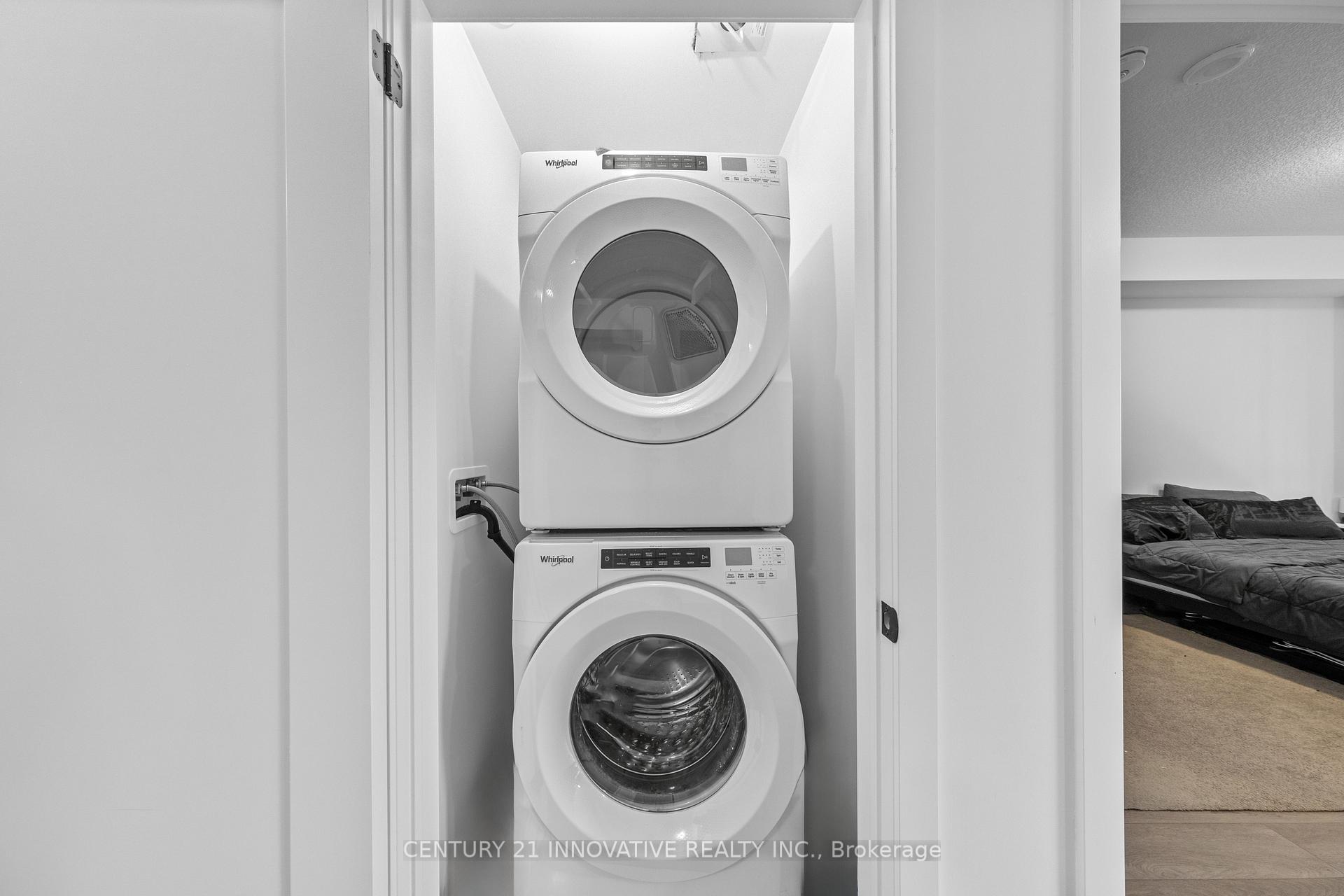 Photo 33 of Unit 913, 460 Dundas Street E, Hamilton, Waterdown — HOMEH