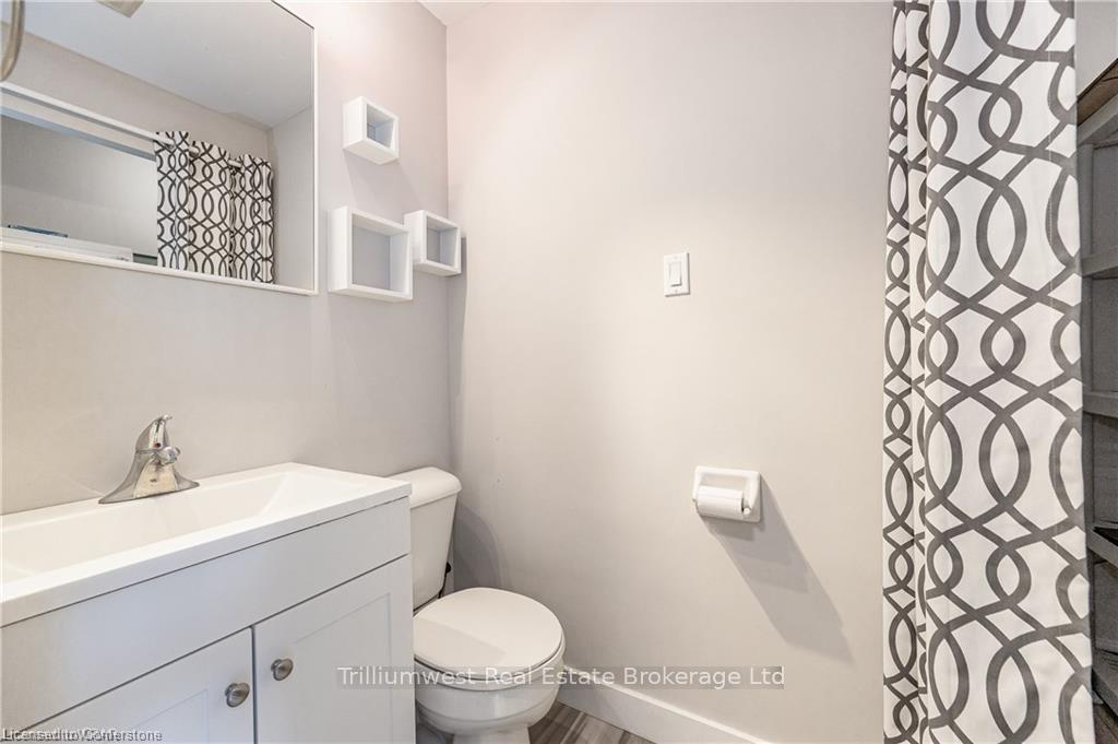 Photo 13 of Unit 401, 20 Ellen Street E, Kitchener — HOMEH