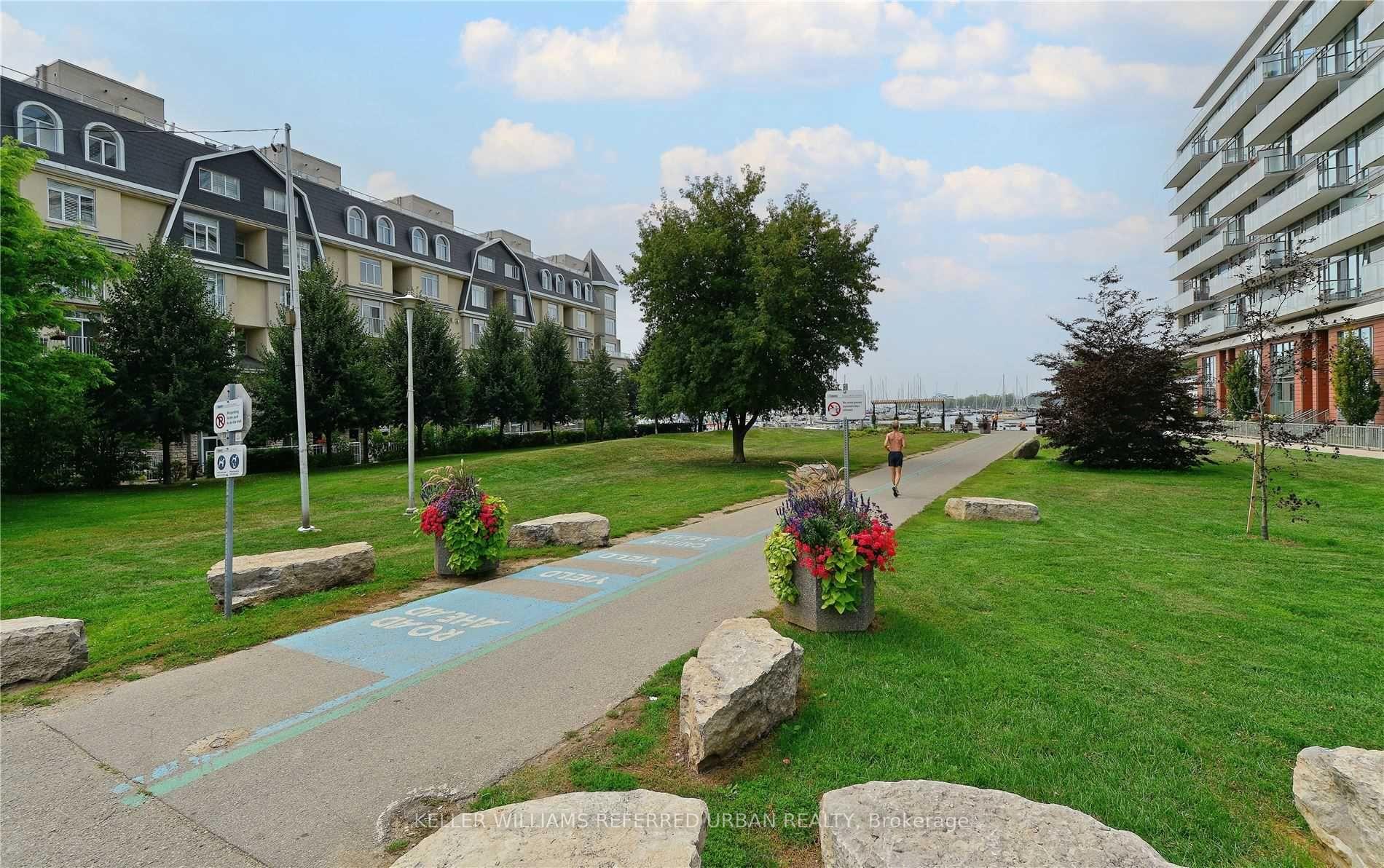 Photo 3 of Unit 632, 90 Stadium Road, Toronto, Niagara — HOMEH