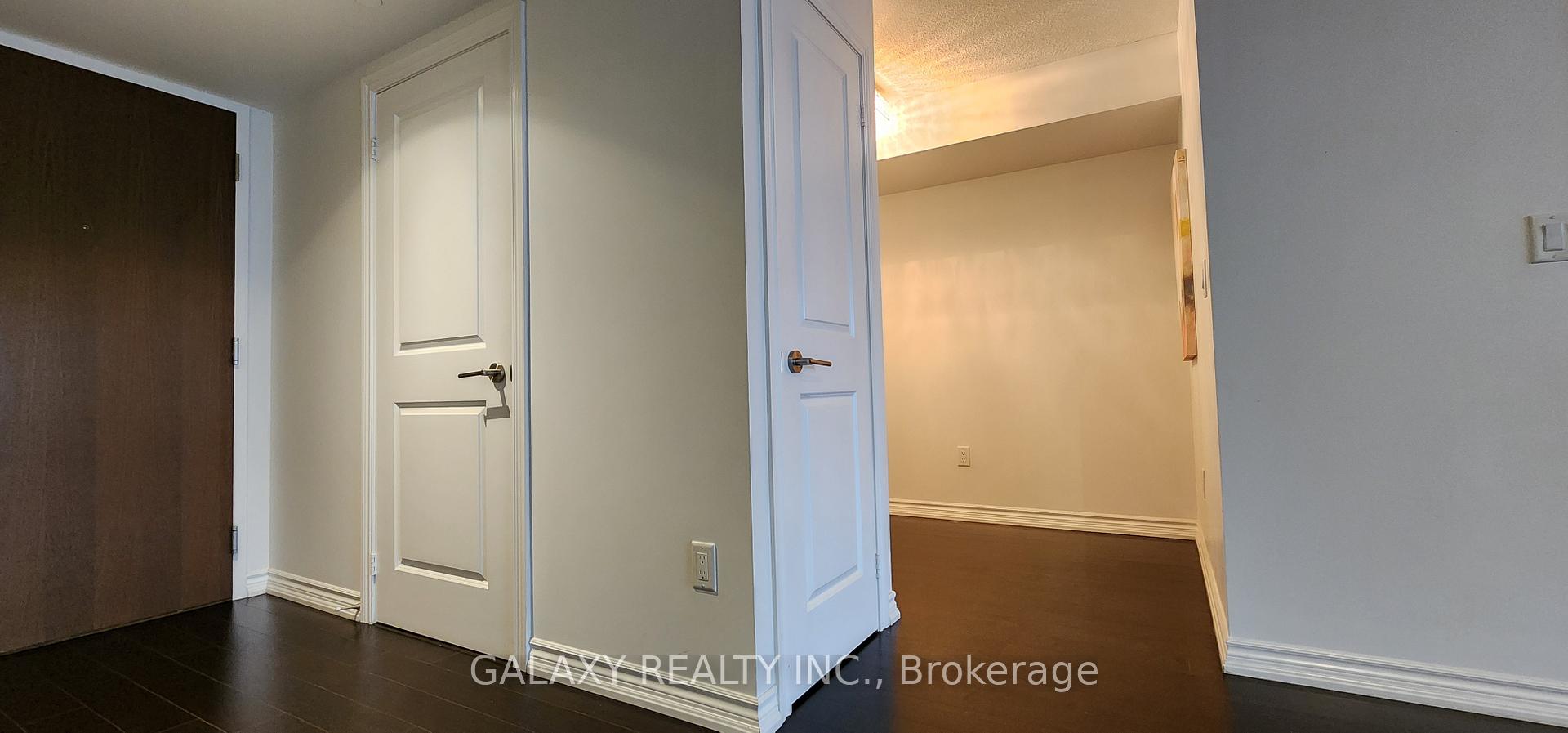 Photo 11 of Unit 1505, 386 Yonge Street, Toronto, Bay Street Corridor — HOMEH