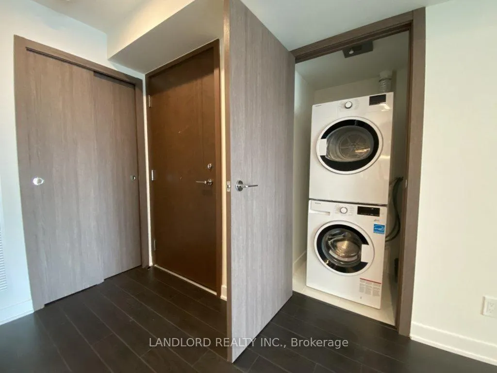 Photo 15 of Unit 1011, 17 Bathurst Street, Toronto, Waterfront Communities — HOMEH