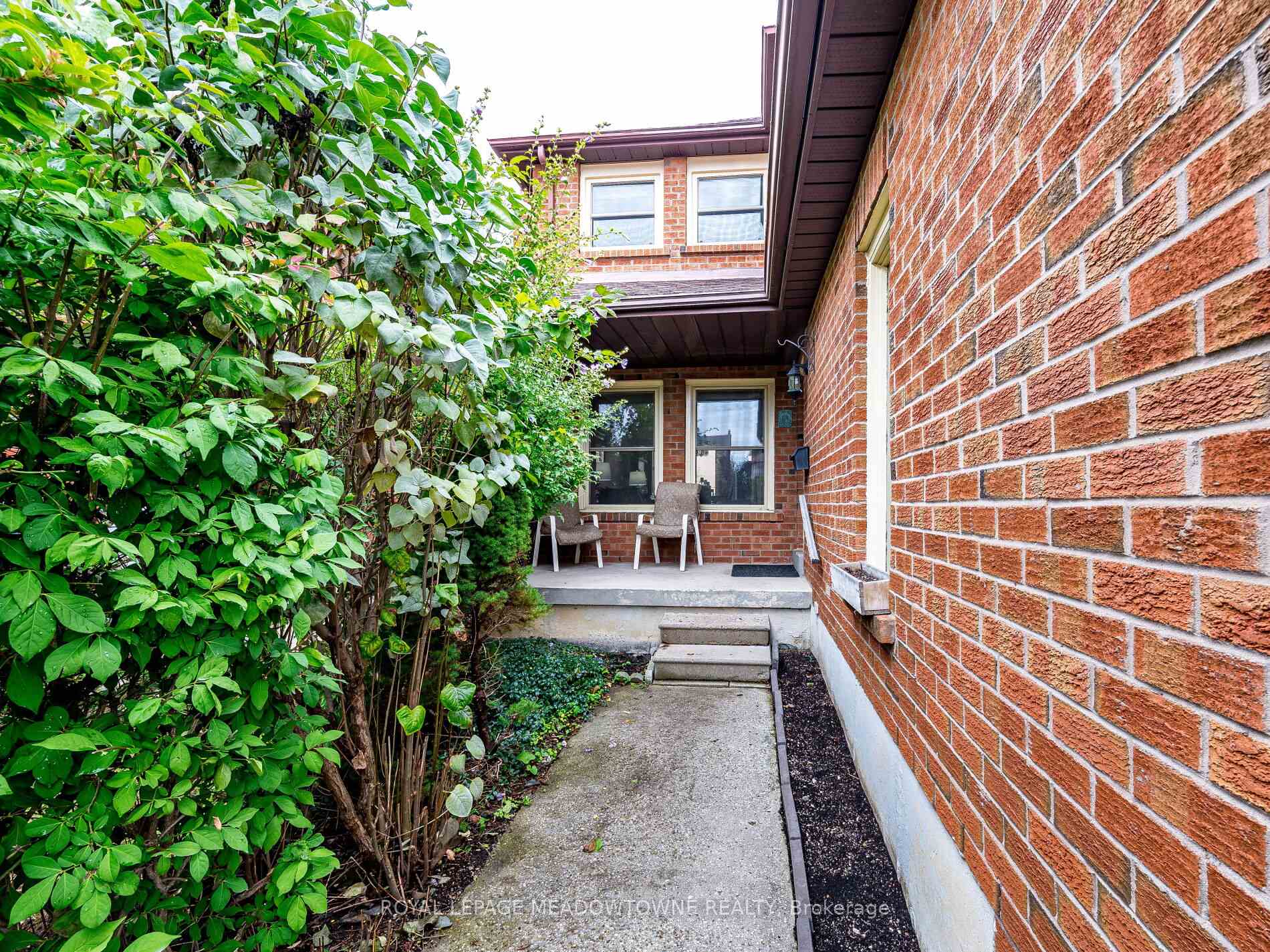 Photo 3 of 40 Lord Simcoe Drive, Brampton, Westgate — HOMEH