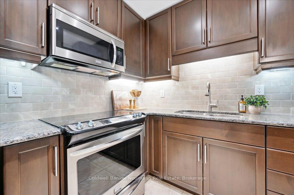 Photo 8 of Unit 102, 106 Bard Boulevard, Guelph, Pineridge/Westminster Woods — HOMEH