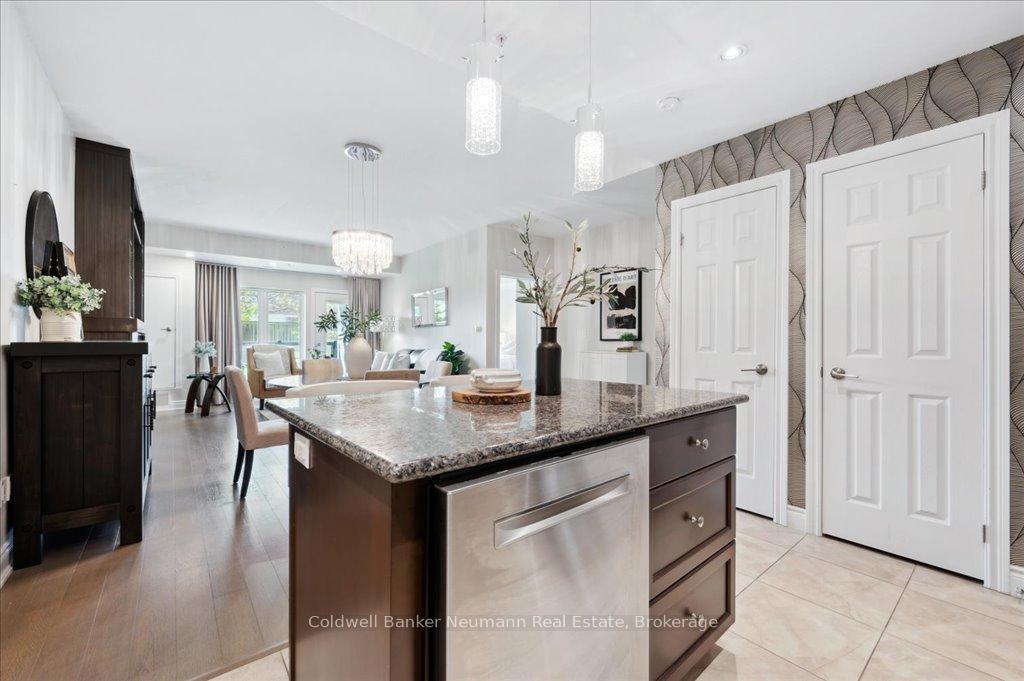 Photo 9 of Unit 102, 106 Bard Boulevard, Guelph, Pineridge/Westminster Woods — HOMEH