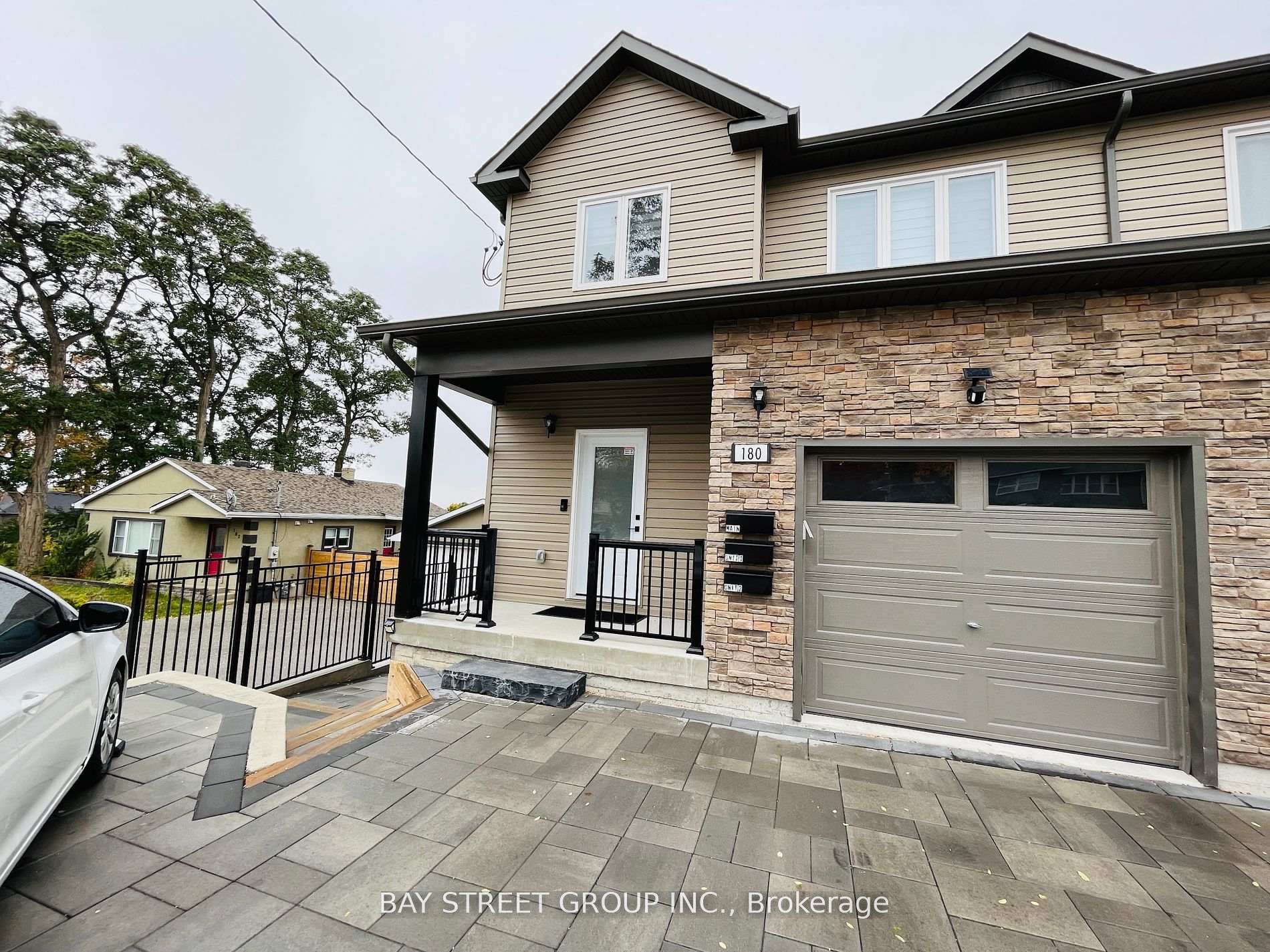 Photo 1 of Unit Unit 1, 180 Ardagh Road, Barrie, Ardagh — HOMEH