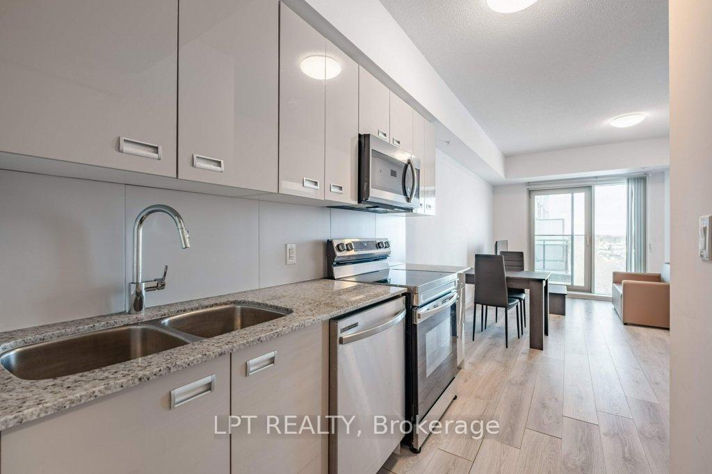 Photo 7 of Unit 920, 652 Princess Street, Kingston, Central City East — HOMEH
