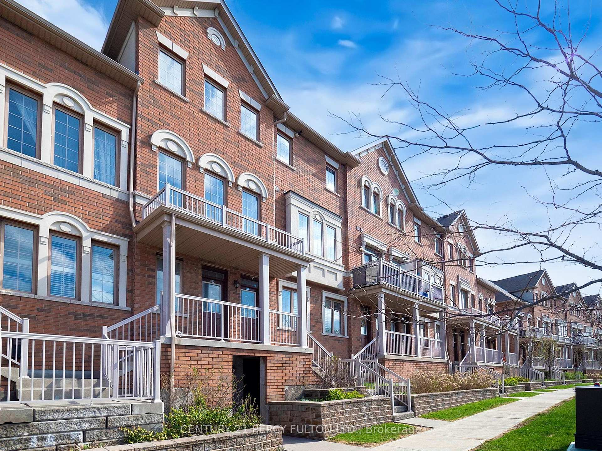 Front of Unit 39, 180 Howden Boulevard