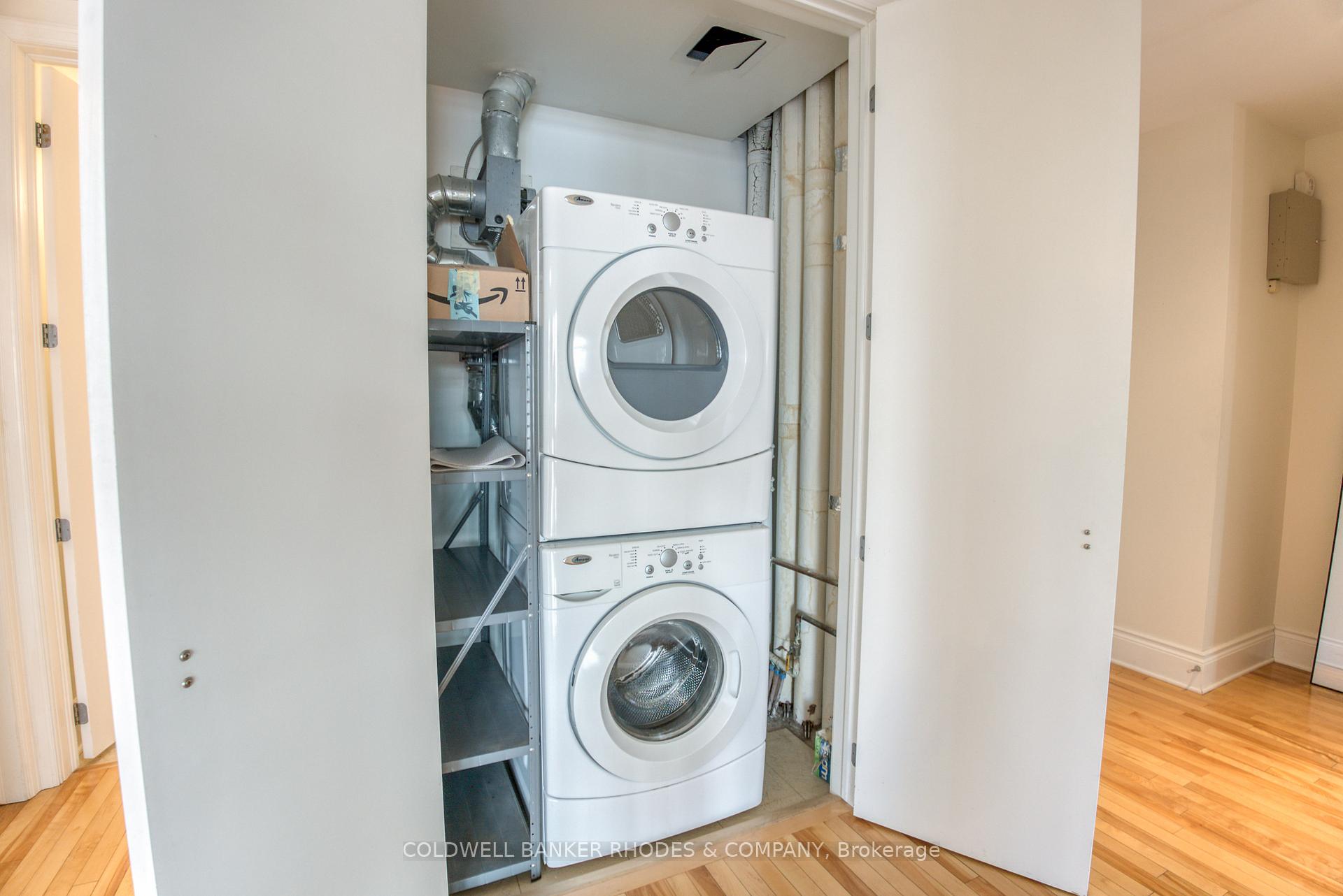 Photo 13 of Unit 402, 374 Cooper Street, Ottawa, Ottawa Centre — HOMEH