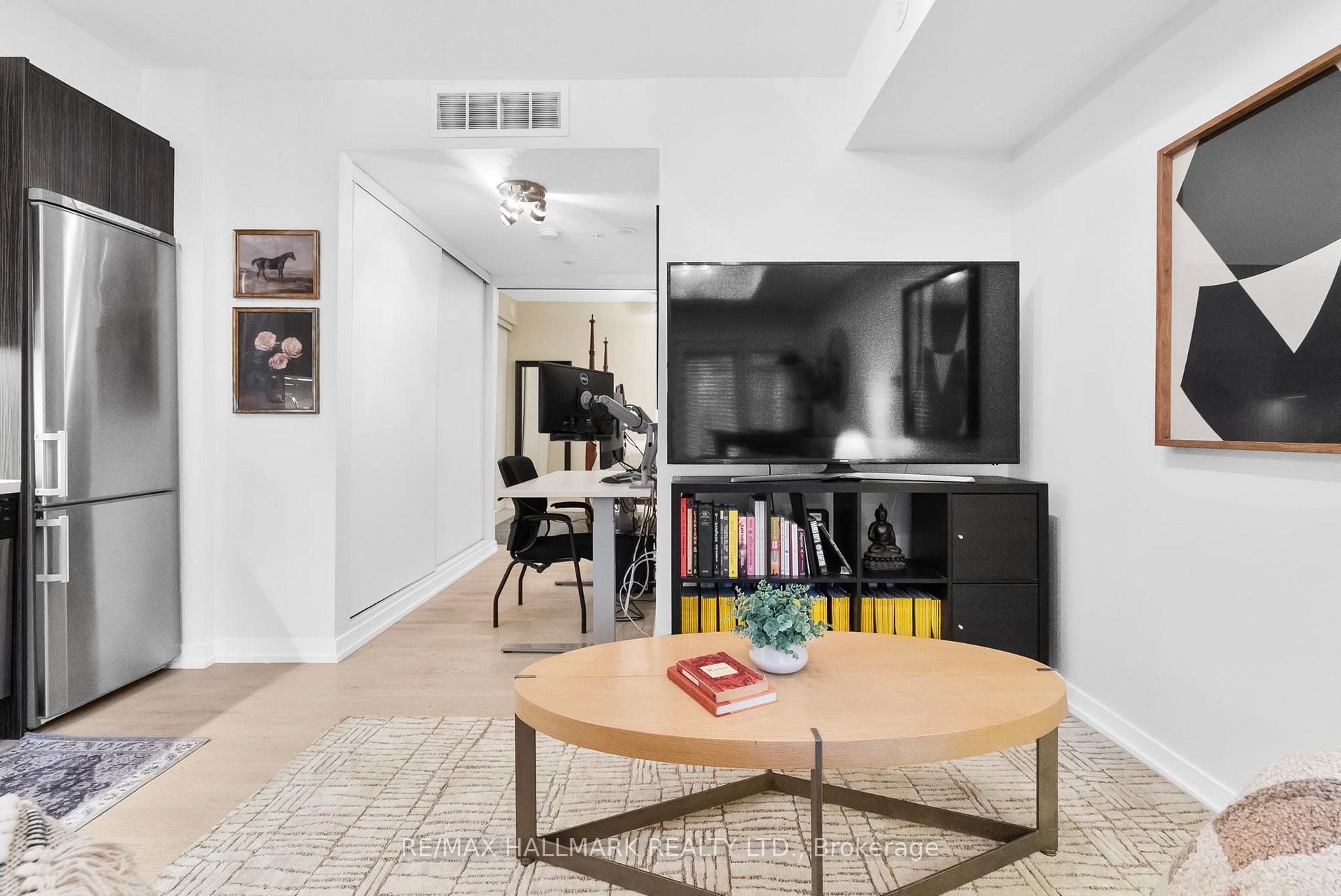 Photo 5 of Unit 61, 140 Broadview Avenue, Toronto, South Riverdale — HOMEH